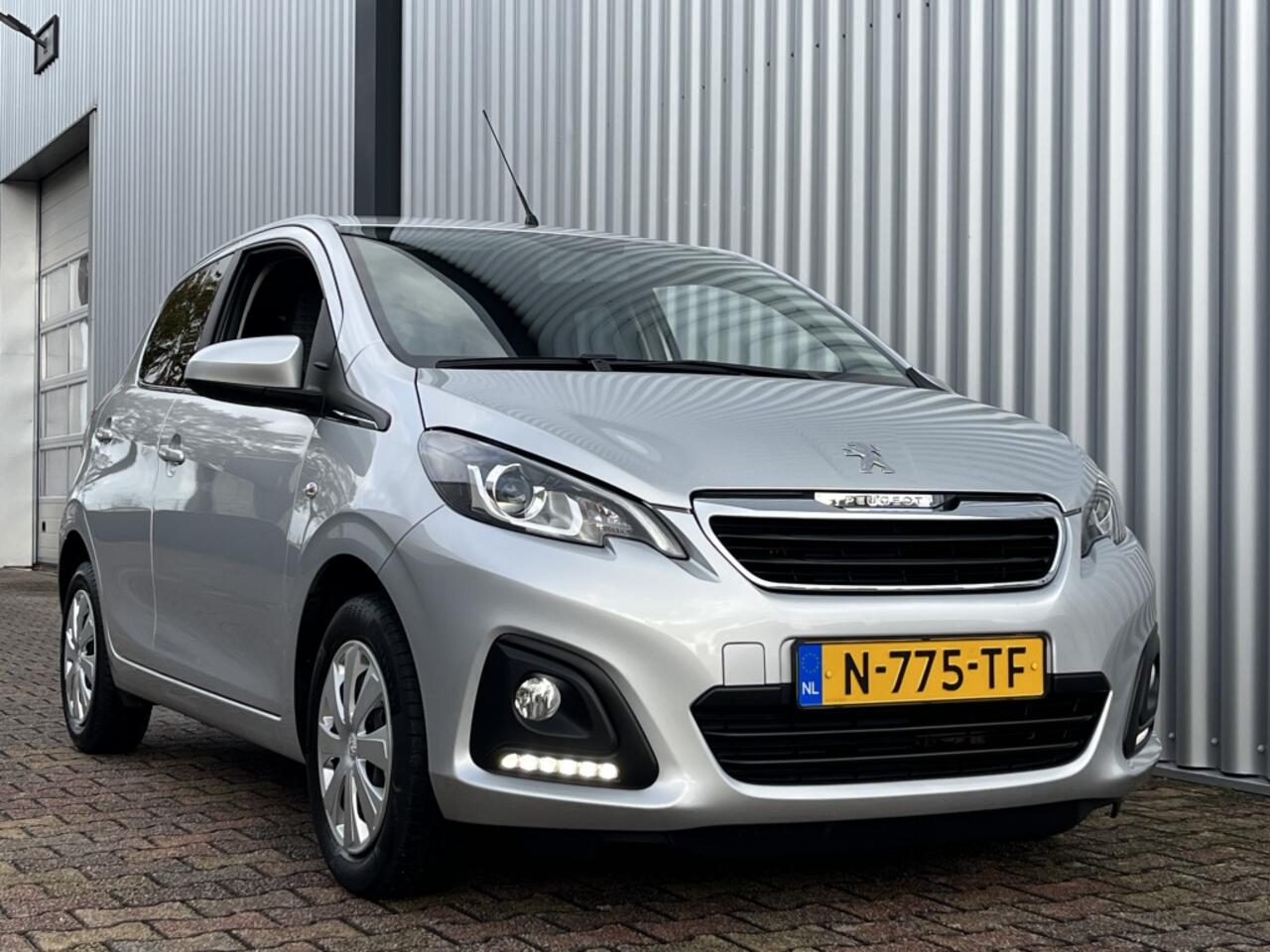 Peugeot 108 1.0 e-VTi Active | Pack Dynamic | Airconditioning | Bluetooth