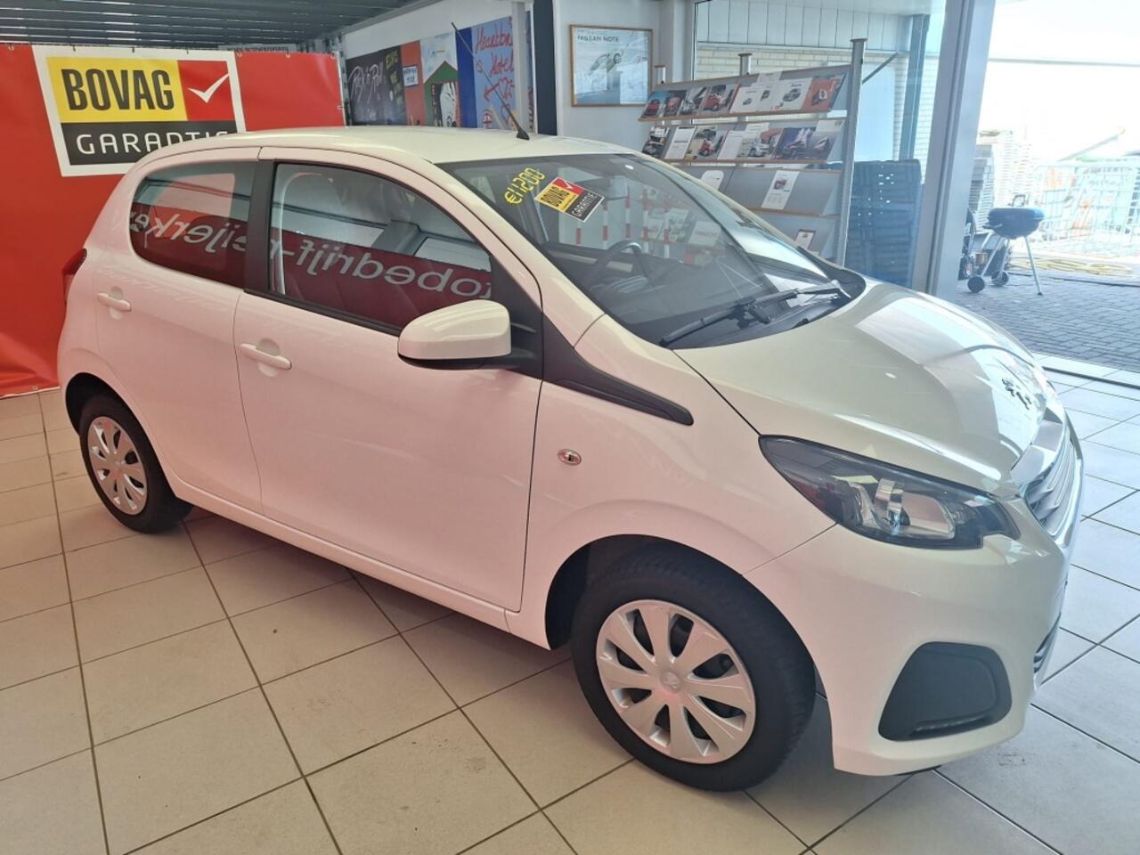 Peugeot 108 1.0 e-VTi Active, groot scherm, a.camera, airco