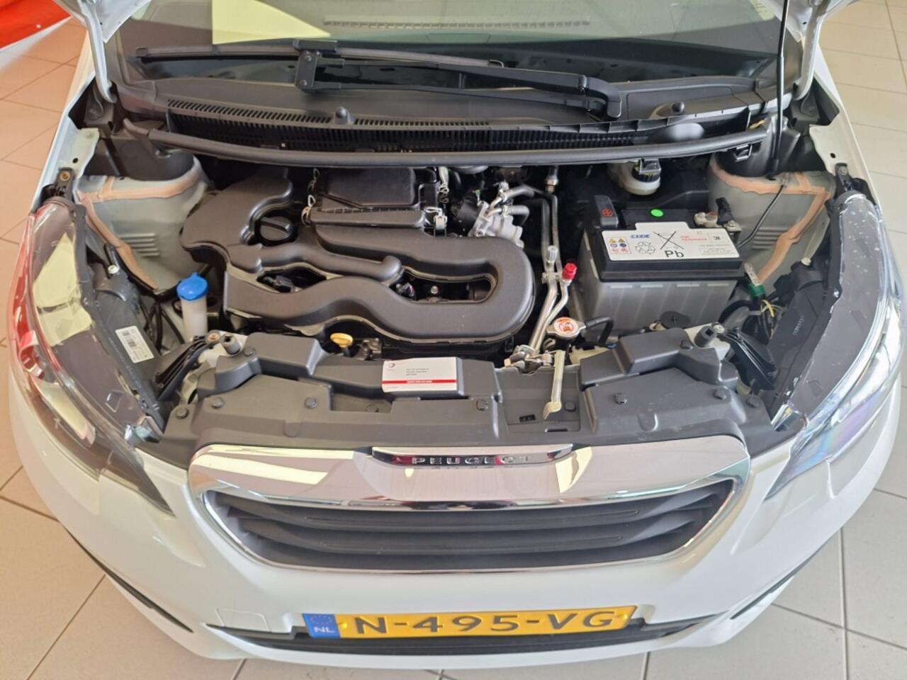 Peugeot 108 1.0 e-VTi Active, groot scherm, a.camera, airco