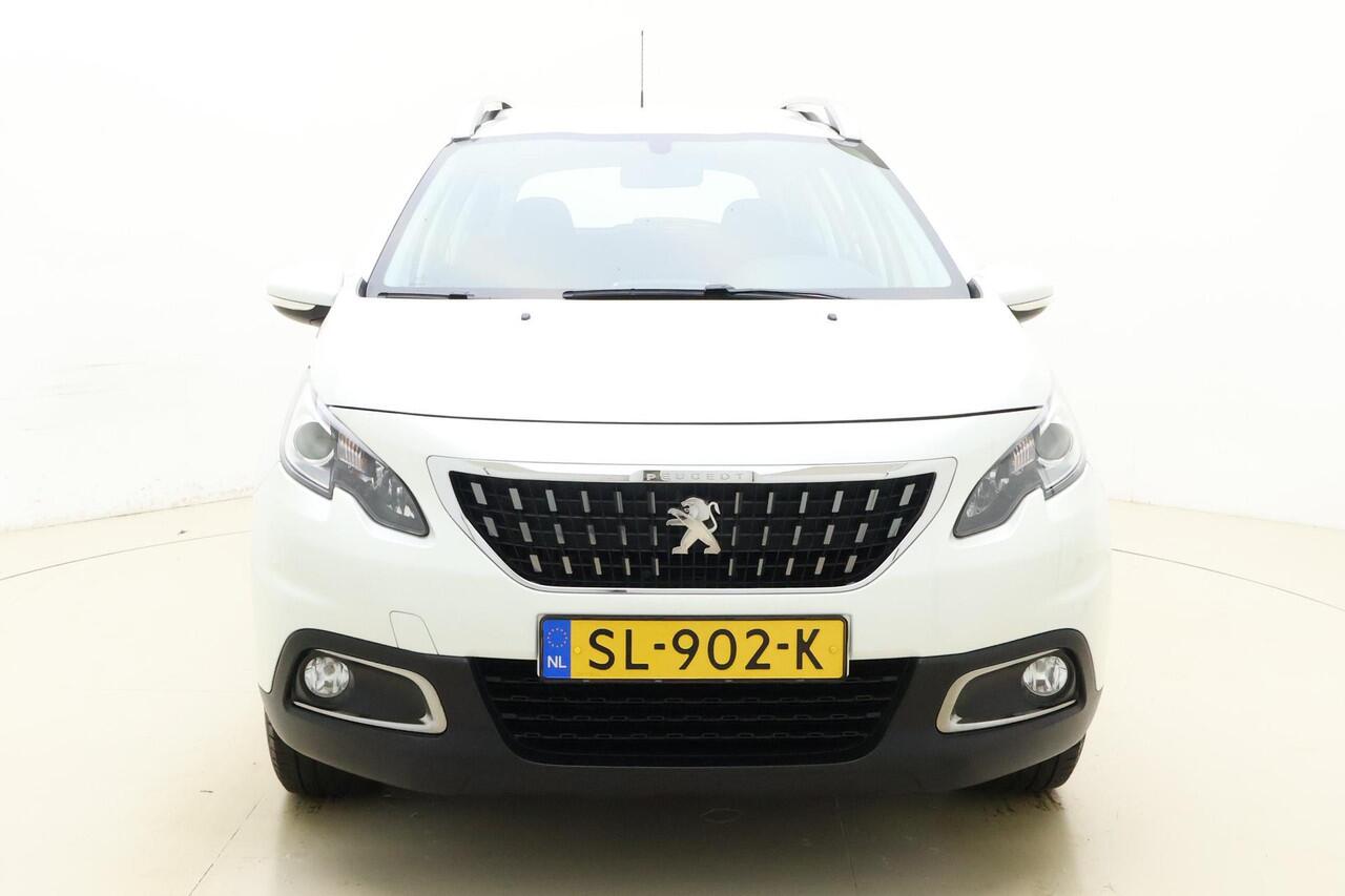 Peugeot 2008 1.2 PureTech Blue Lion | Trekhaak | Navigatie | Airco | Cruise Control |