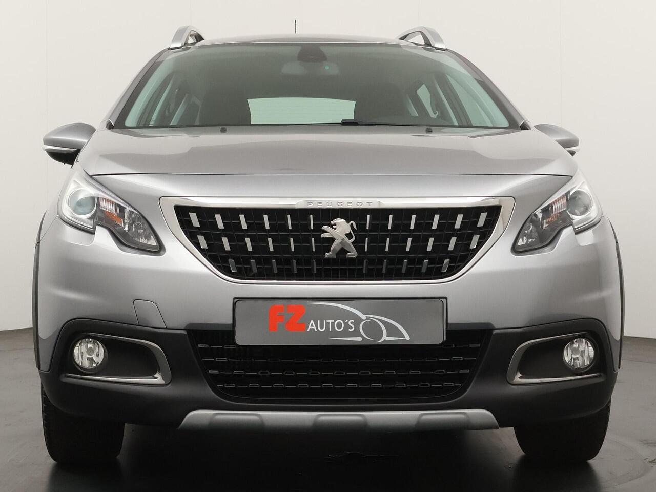 Peugeot 2008 1.2 110pk PureTech Allure - Apple Carplay & Android Auto - Parkeersensoren Achter - Cruise Control - Airco