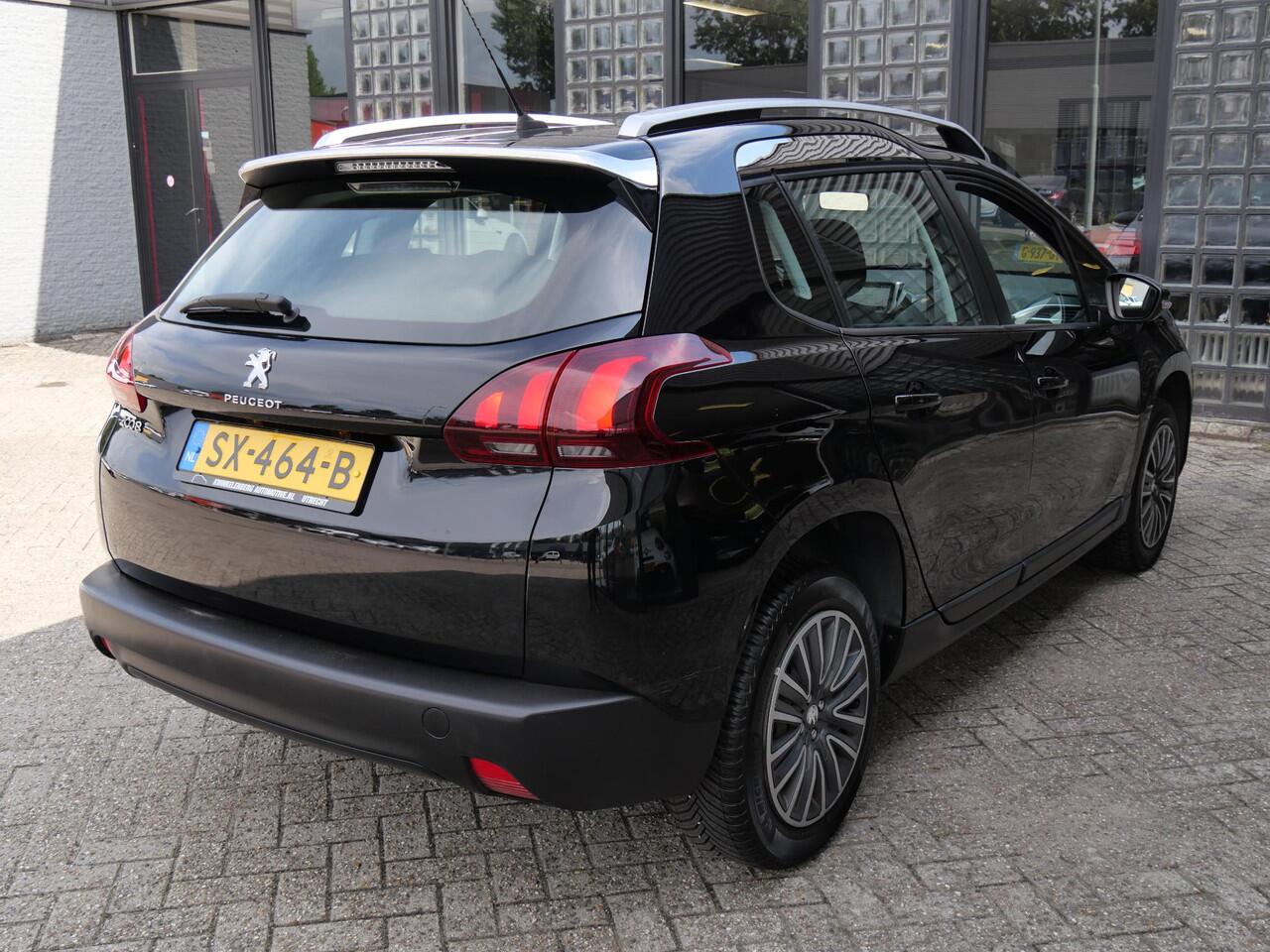 Peugeot 2008 1.2 110PK CARPLAY/ PACK CONNECT