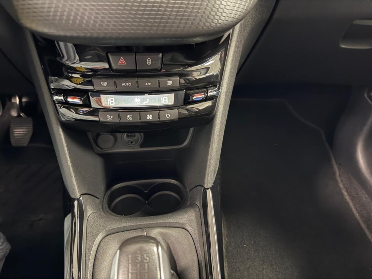 Peugeot 2008 1.2 PureTech Allure