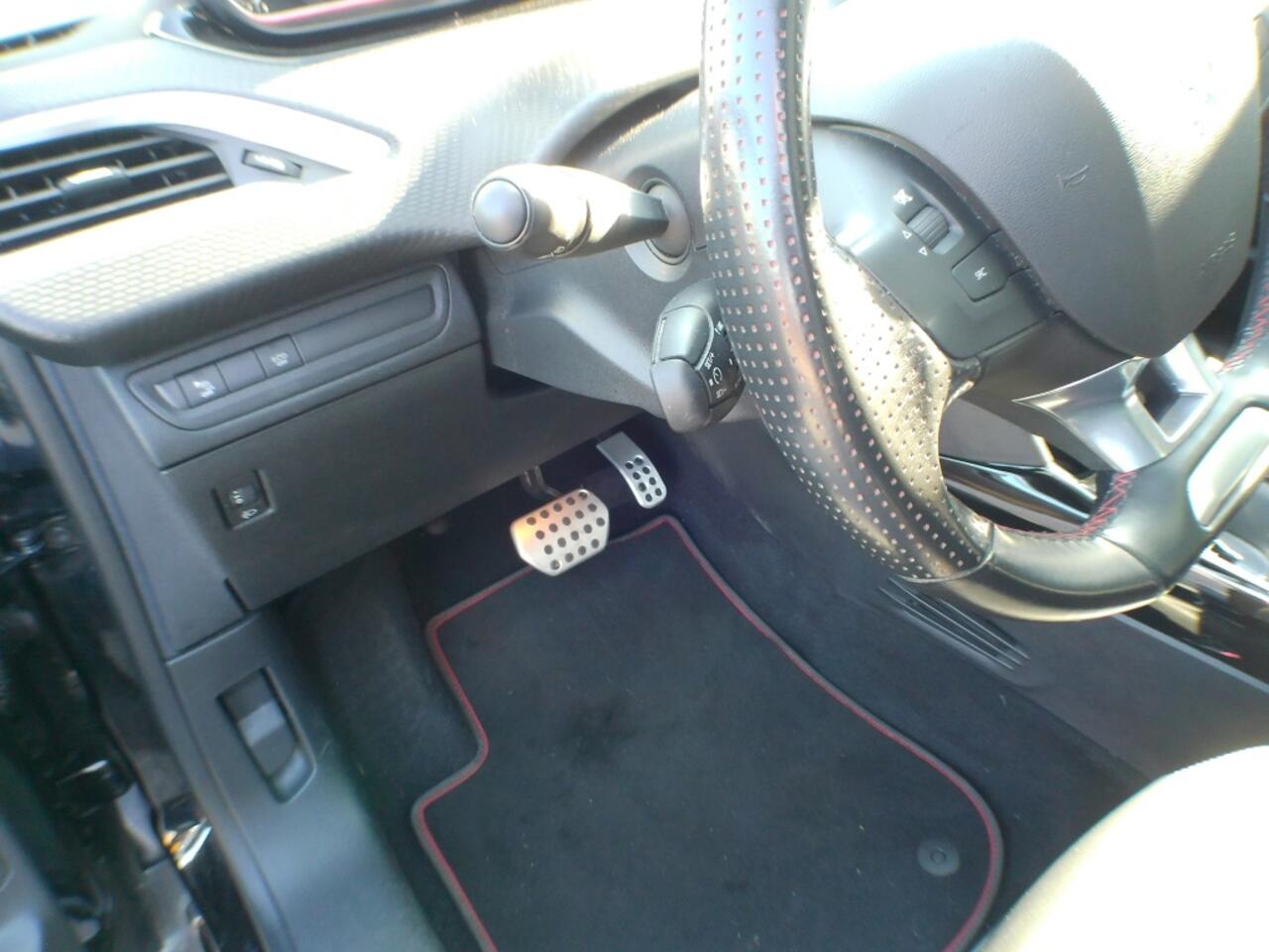 Peugeot 2008 1.2 PureTech GT-Line