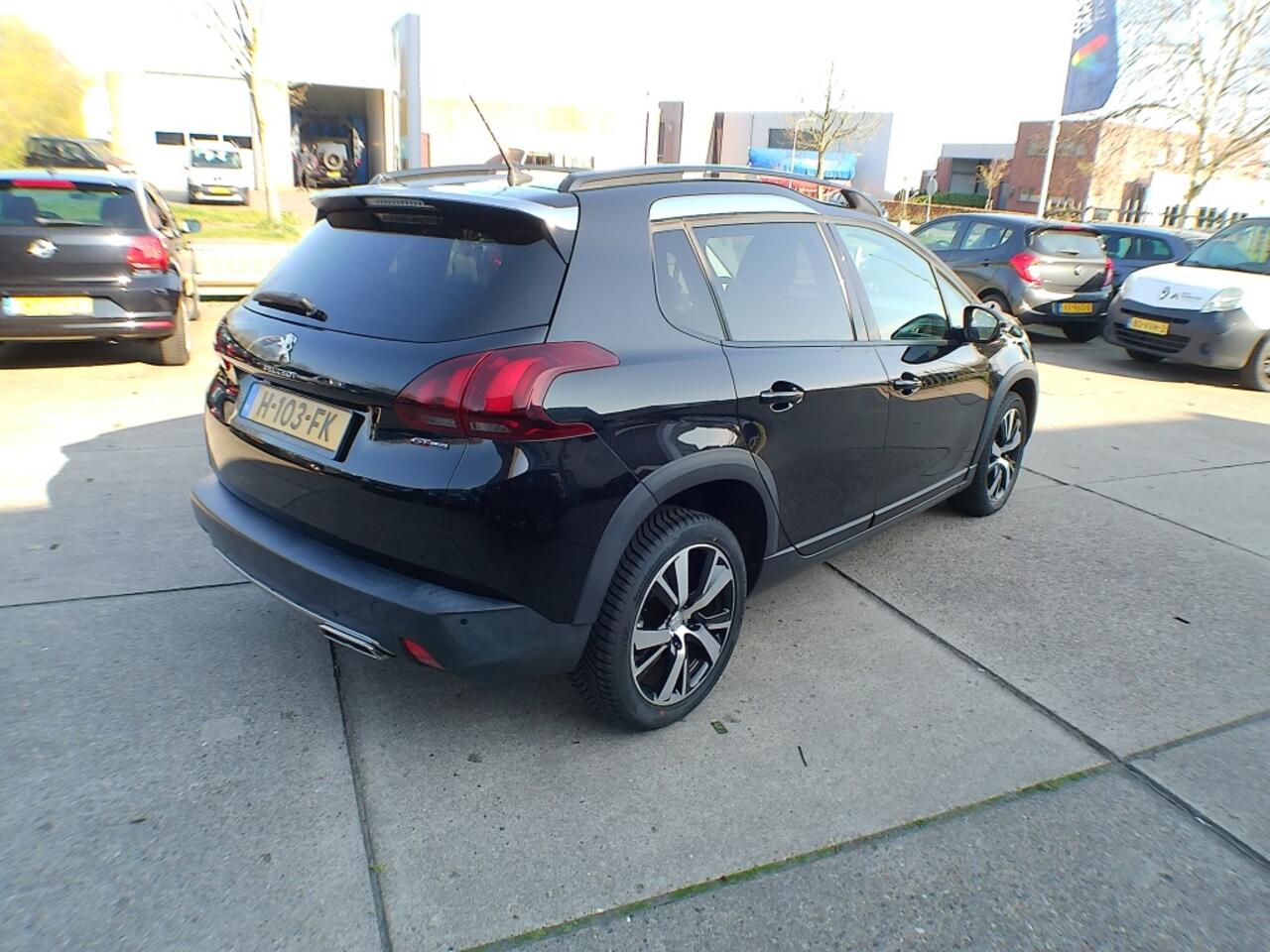 Peugeot 2008 1.2 PureTech GT-Line