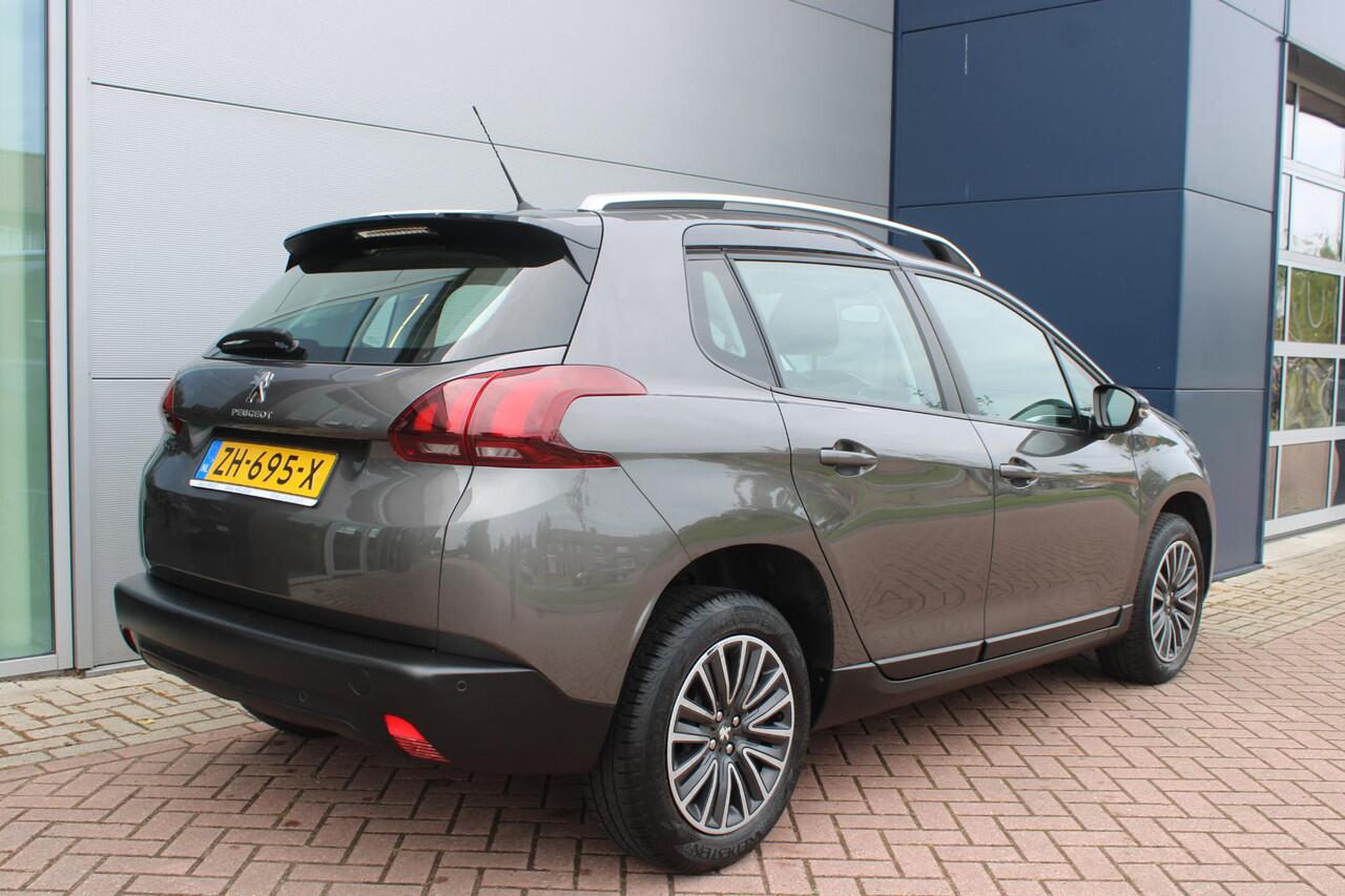 Peugeot 2008 1.2 PureTech 110pk Blue Lion Automaat EAT6 Airco Navi Carplay DAB