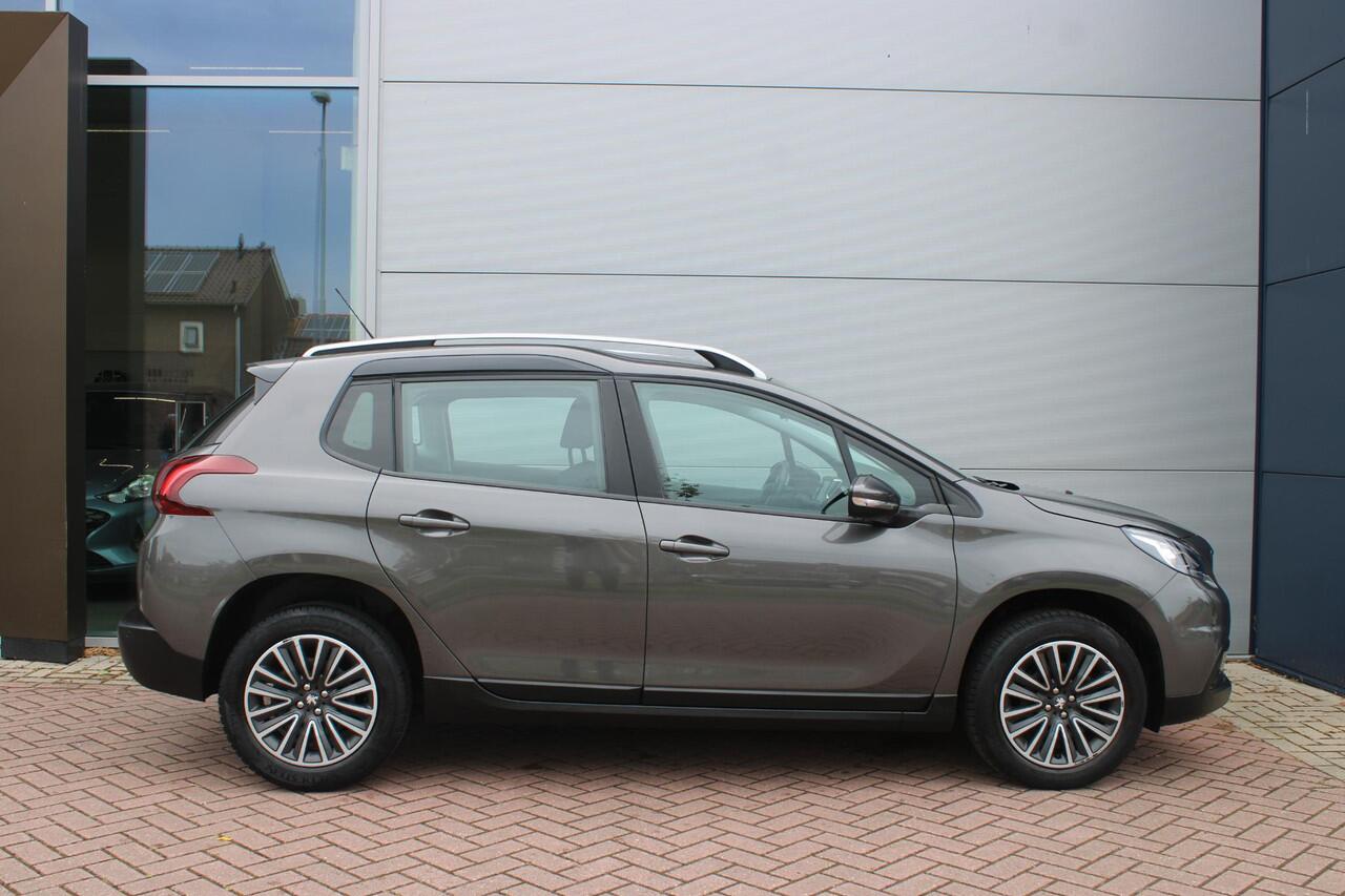 Peugeot 2008 1.2 PureTech 110pk Blue Lion Automaat EAT6 Airco Navi Carplay DAB