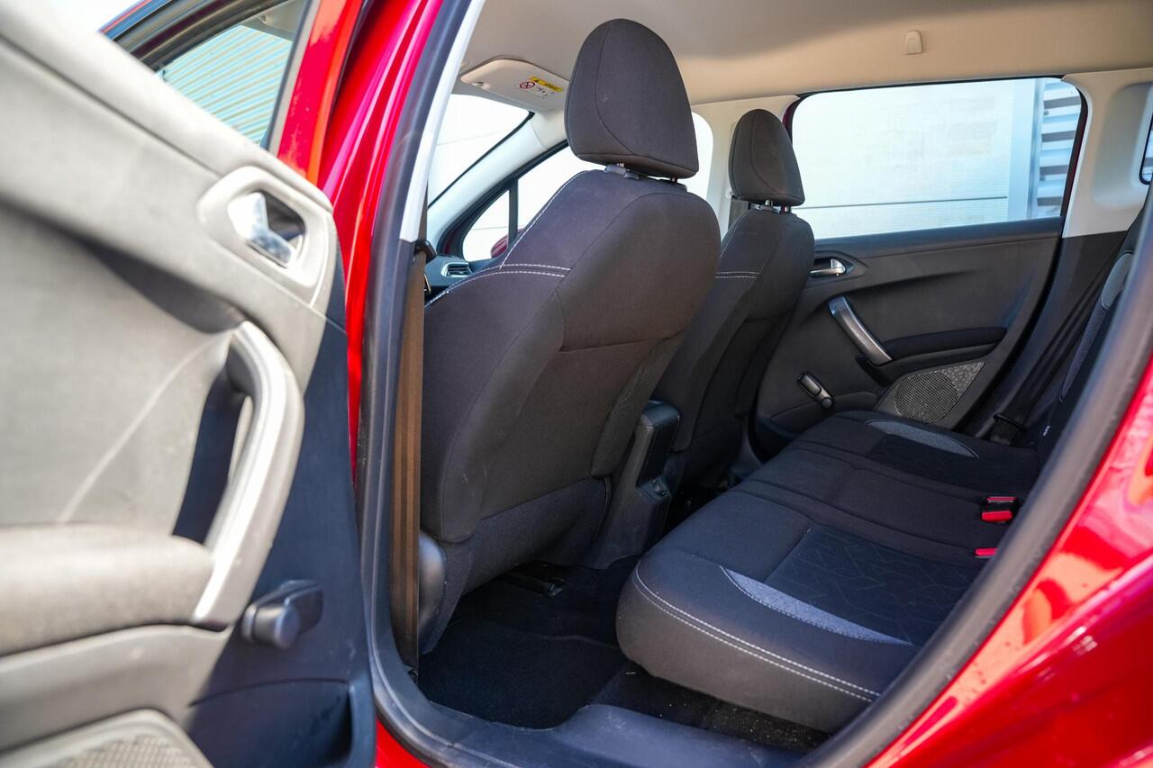 Peugeot 2008 1.2 PureTech Active Navigatie Cruise Airco