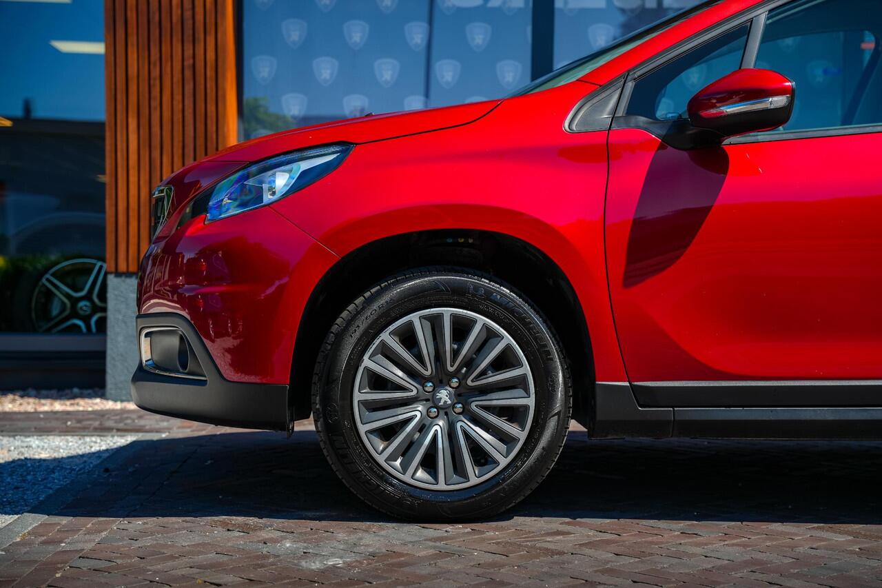 Peugeot 2008 1.2 PureTech Active Navigatie Cruise Airco