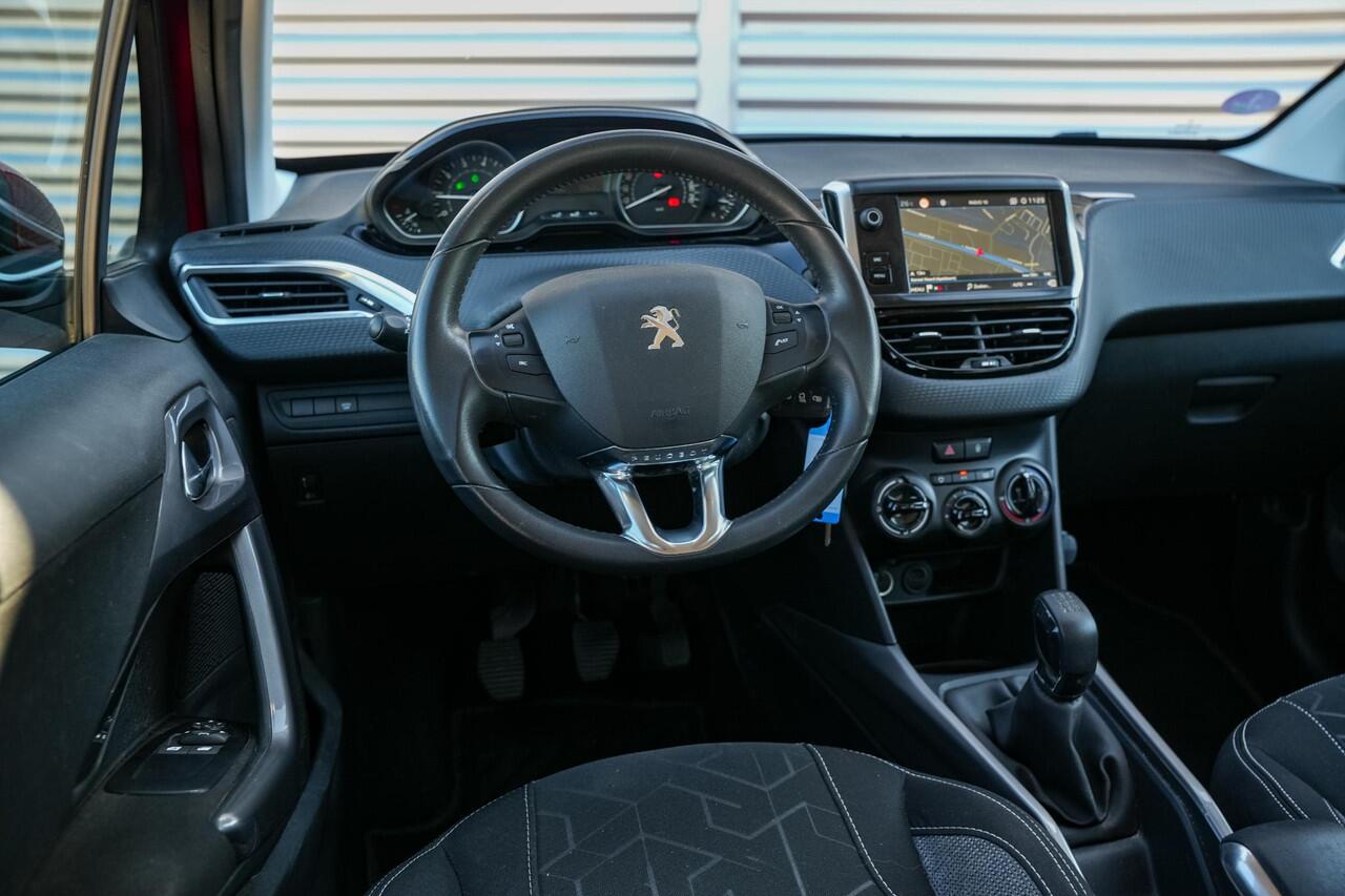 Peugeot 2008 1.2 PureTech Active Navigatie Cruise Airco