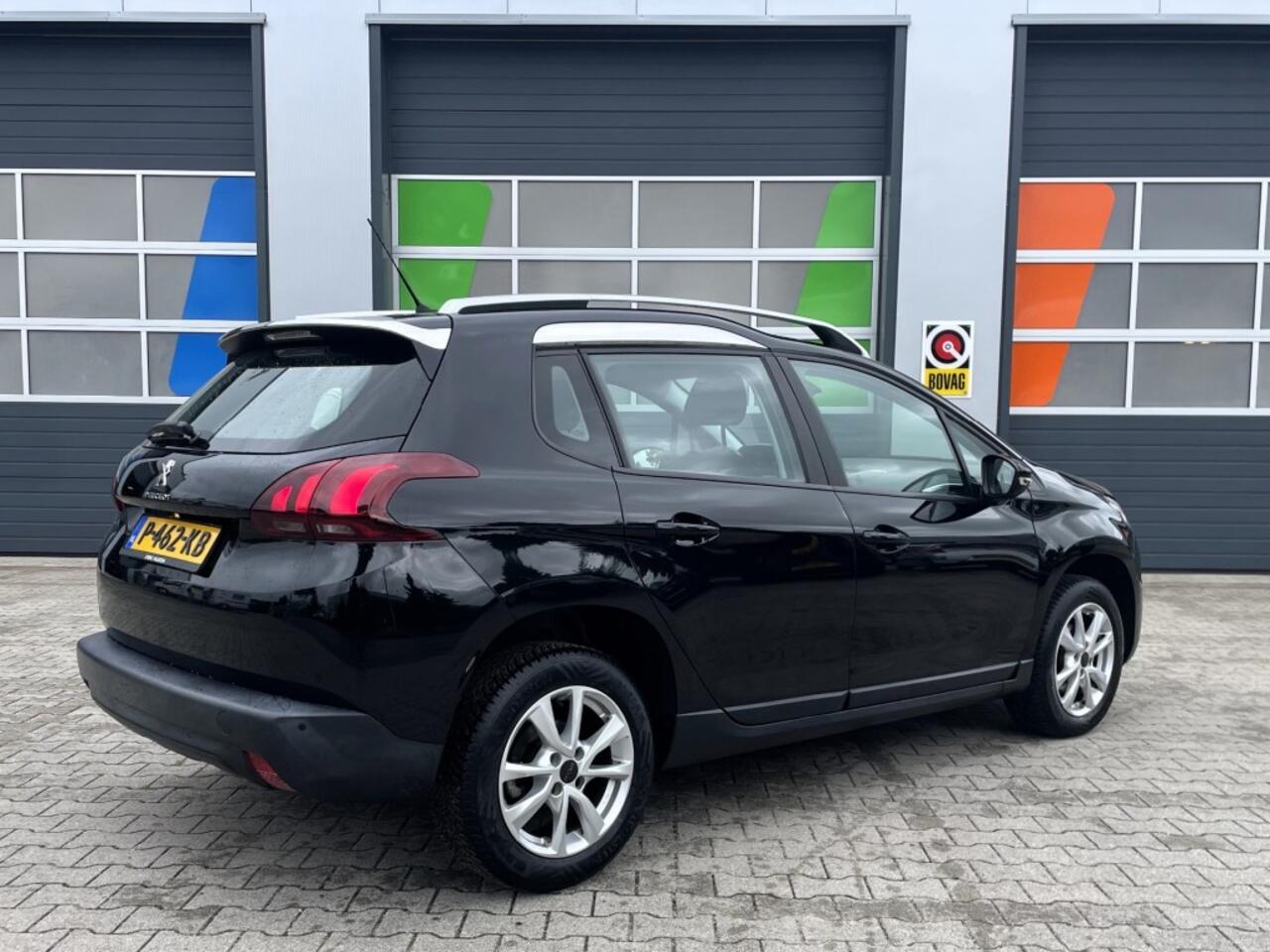 Peugeot 2008 1.2 PURETECH ALLURE / Nieuwe distributie riem / PDC / Cruise control