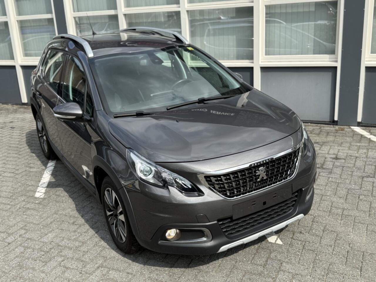 Peugeot 2008 1.2 PureTech Allure automaat