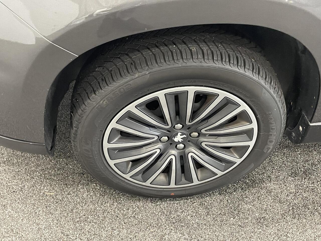 Peugeot 2008 1.2 PureTech Active 82pk Navigatie Apple Carplay/Android Auto Cruise Control Airco