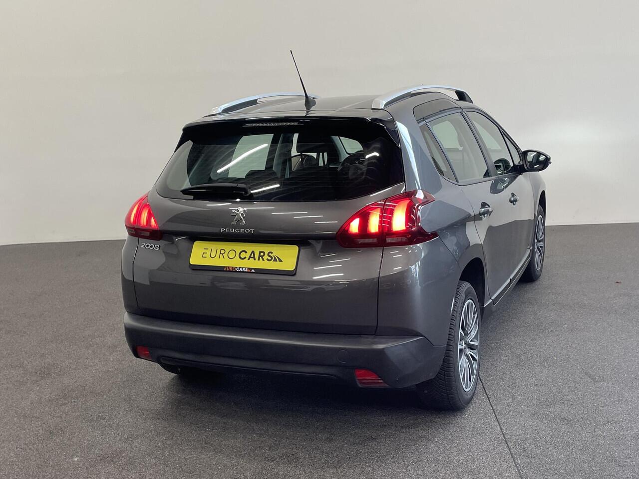 Peugeot 2008 1.2 PureTech Active 82pk Navigatie Apple Carplay/Android Auto Cruise Control Airco