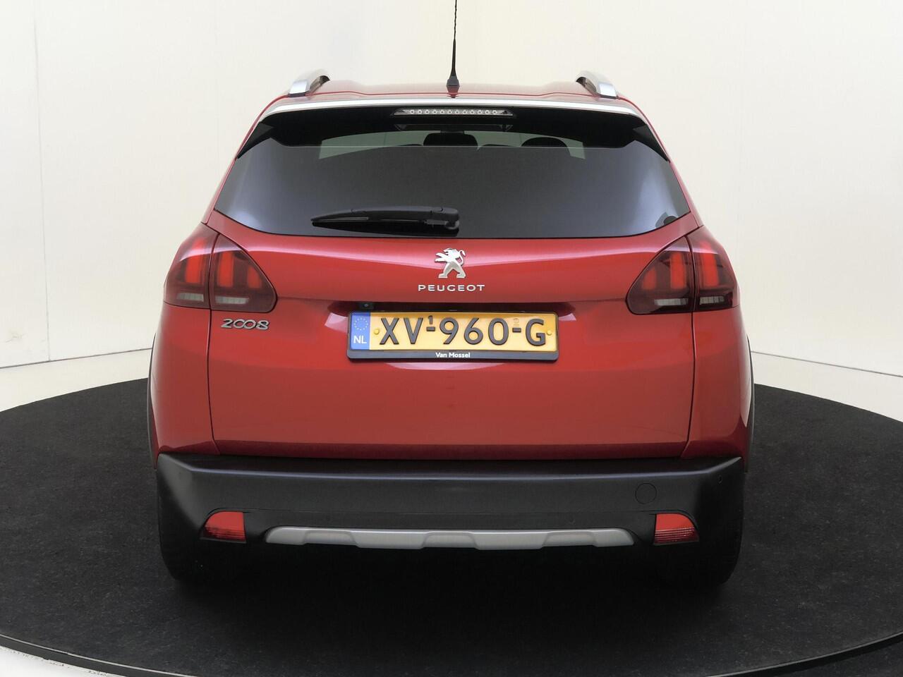 Peugeot 2008 1.2 PureTech Allure