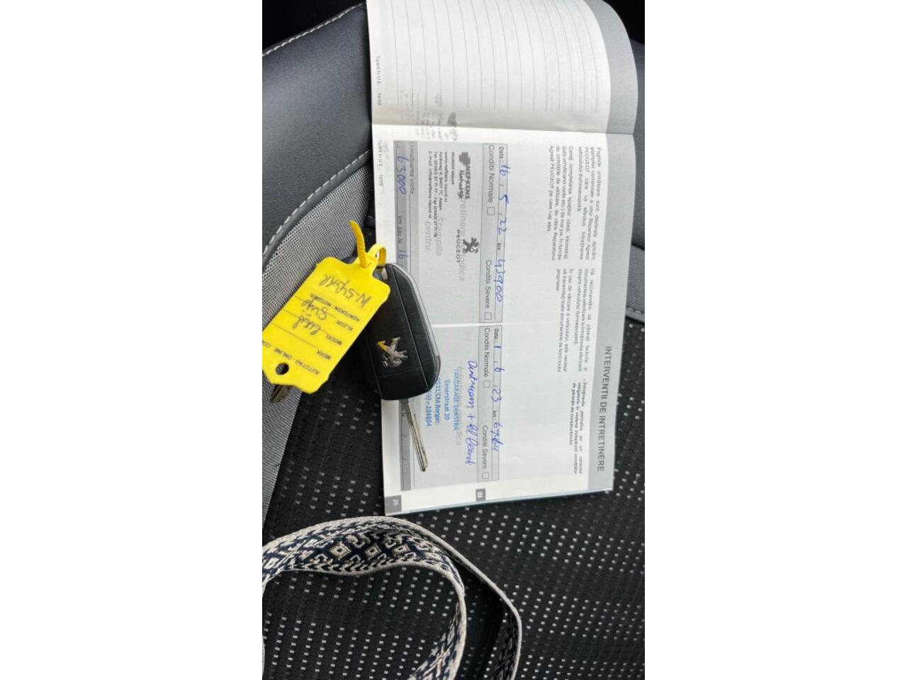 Peugeot 2008 1.2 Pure Tech GT line automaat