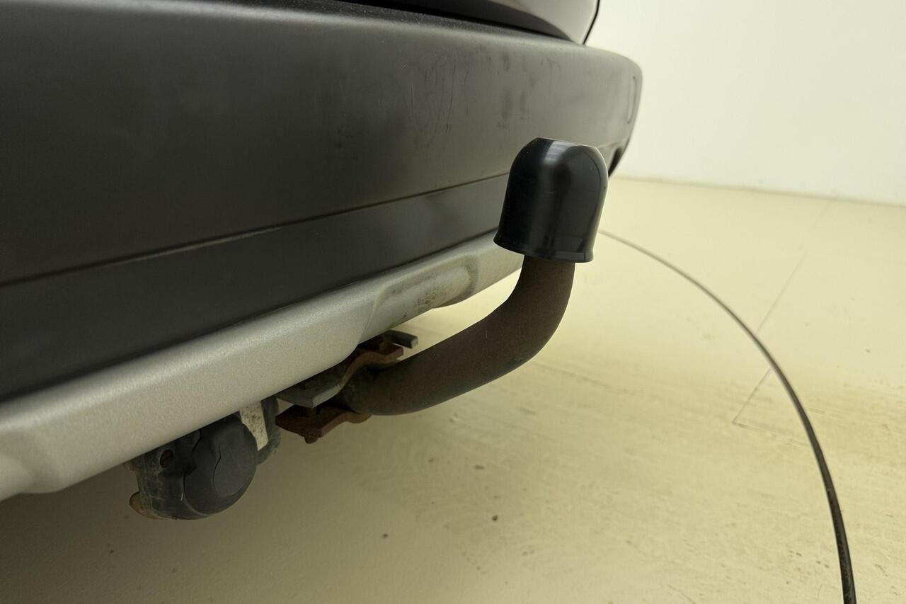 Peugeot 2008 1.2 PureTech Allure | 130 PK | Trekhaak | Achteruitrijcamera | Panoromadak | Navigatie |