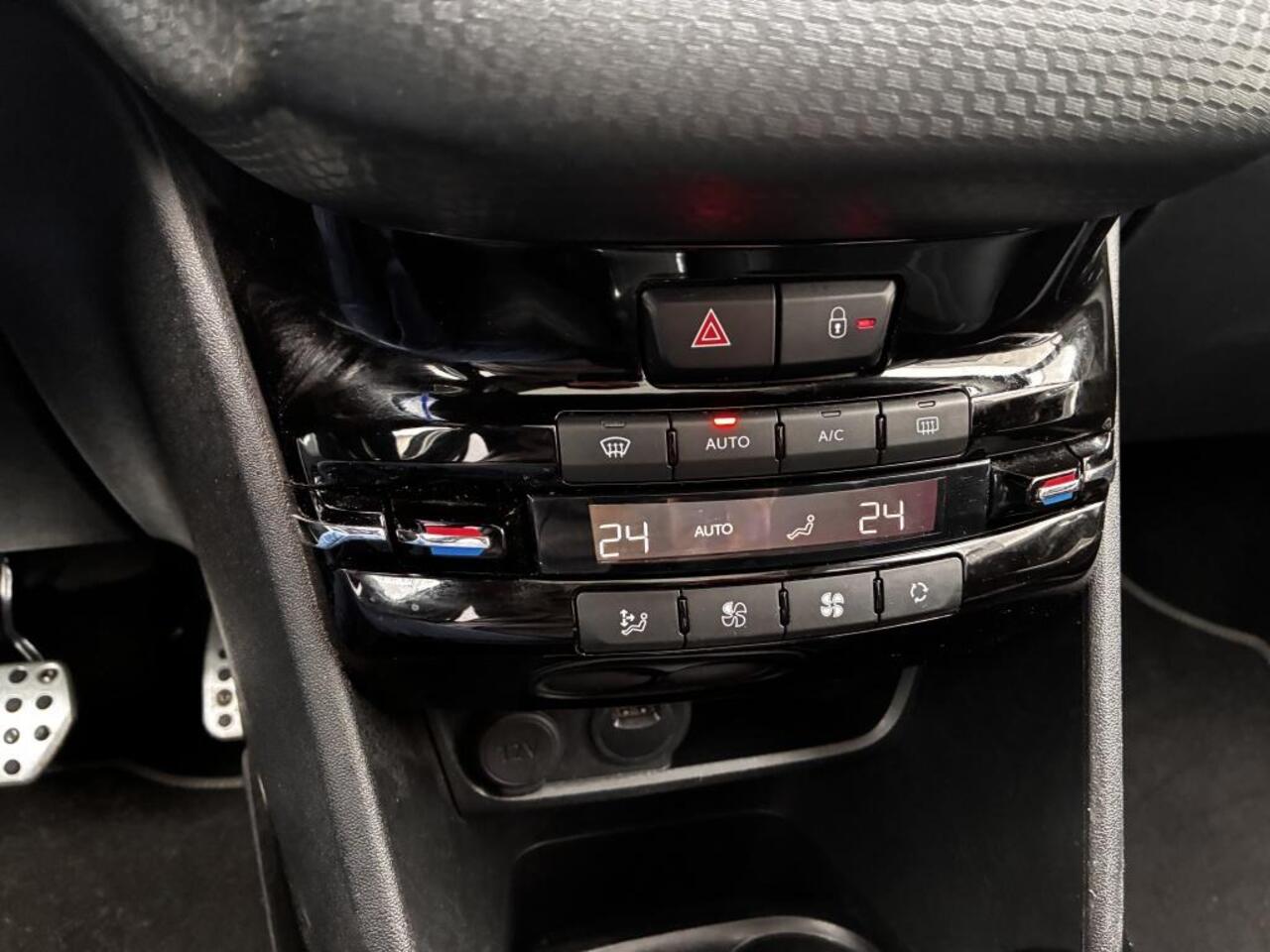 Peugeot 2008 All. Crossway, Autom. Leer/alc 1.2 PureTech Allure