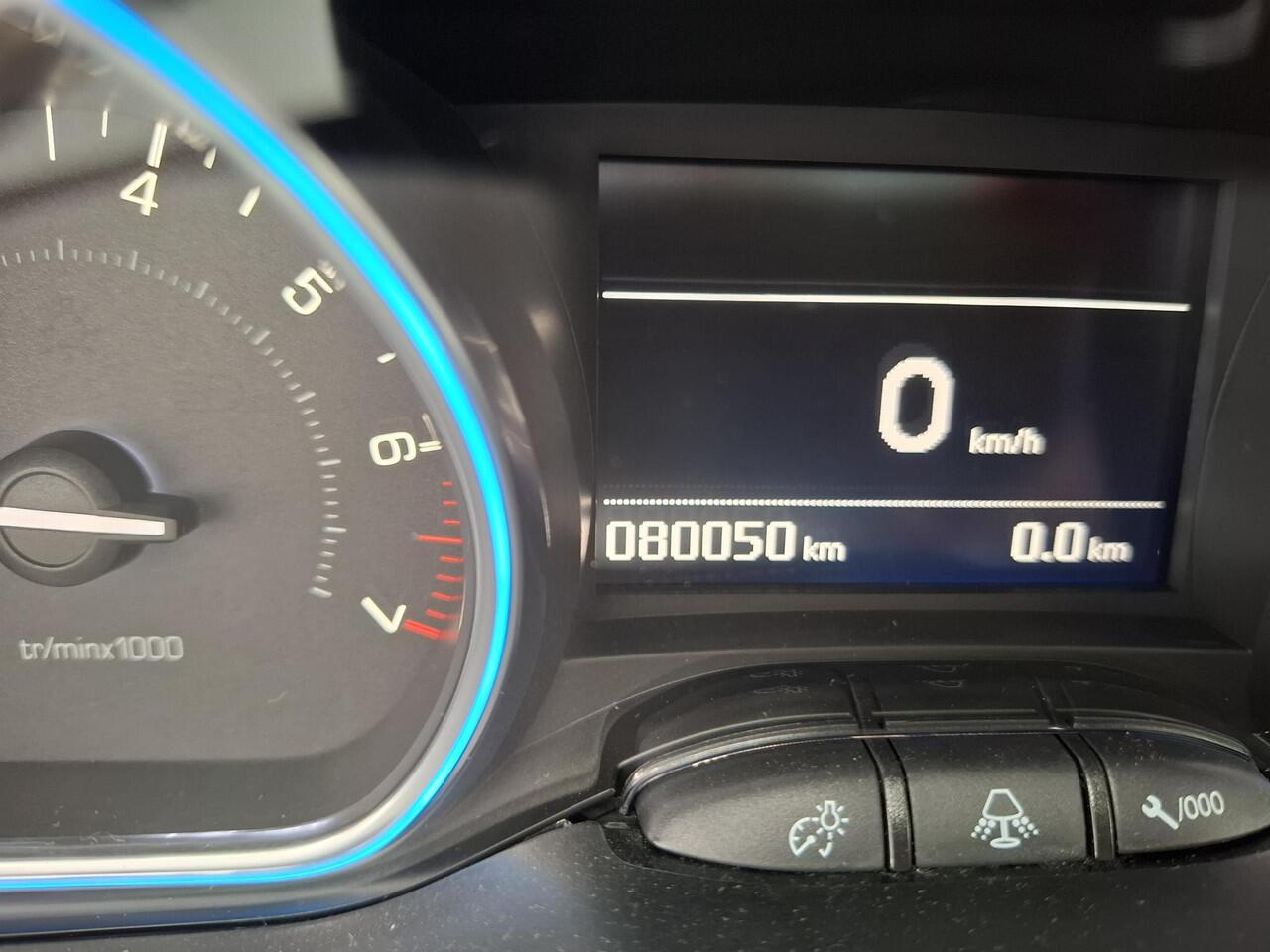 Peugeot 2008 SUV 130 Allure Pano/Cam/LMV/Trekhaak