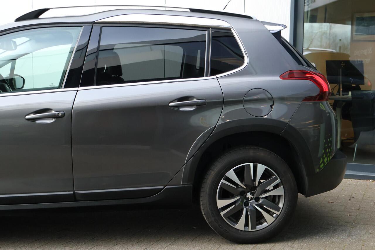 Peugeot 2008 1.2 PureTech Allure / Climate / PDC / Cruise