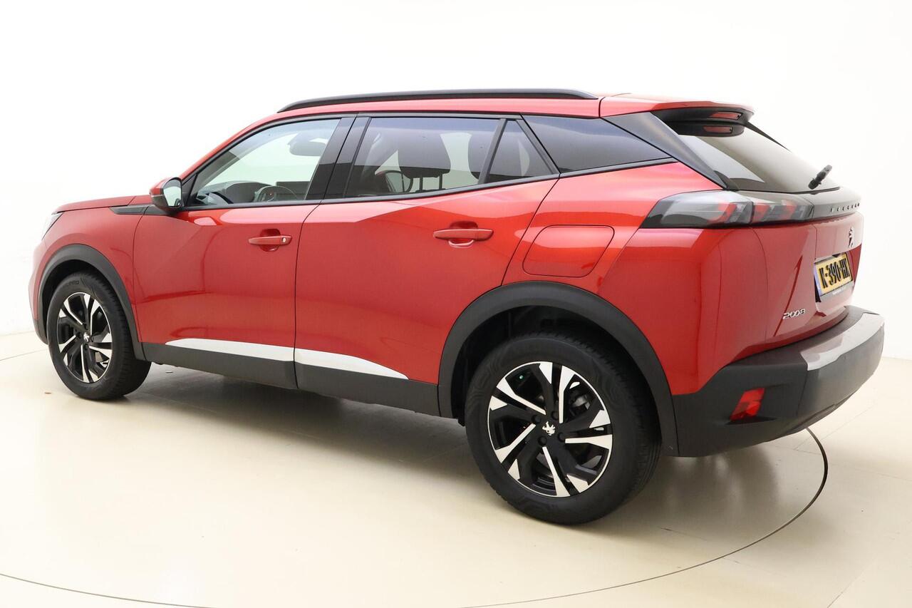 Peugeot 2008 1.2 PureTech 100pk Allure | 3D-Cockpit | Achteruitrijcamera | Climate Control | Cruise Control | Navigatie | Keyless Start