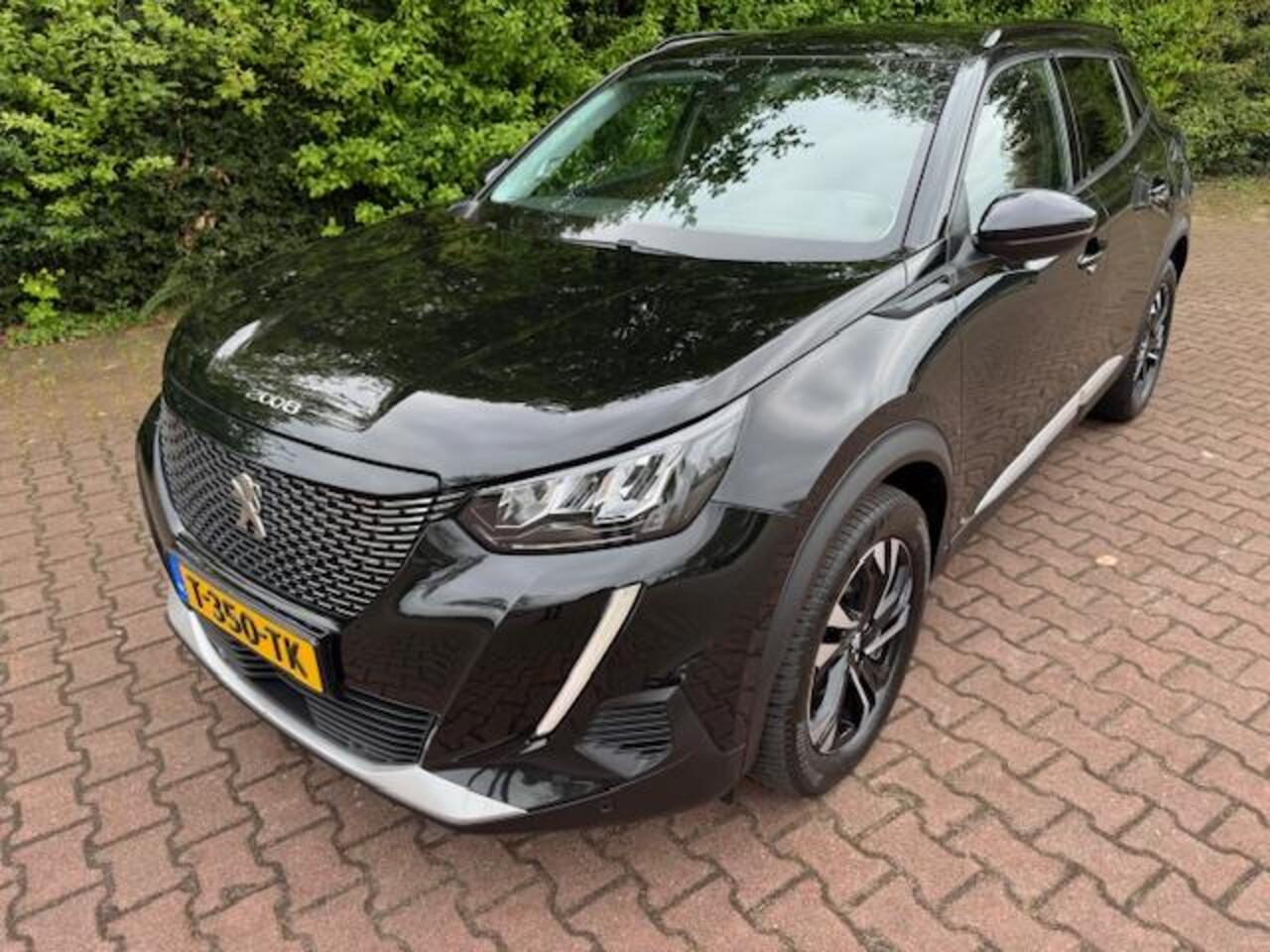 Peugeot 2008 1.5 BlueHDI ACTIVE PACK/3D VIRTDASH/CAM/LED/NAV/HLEER