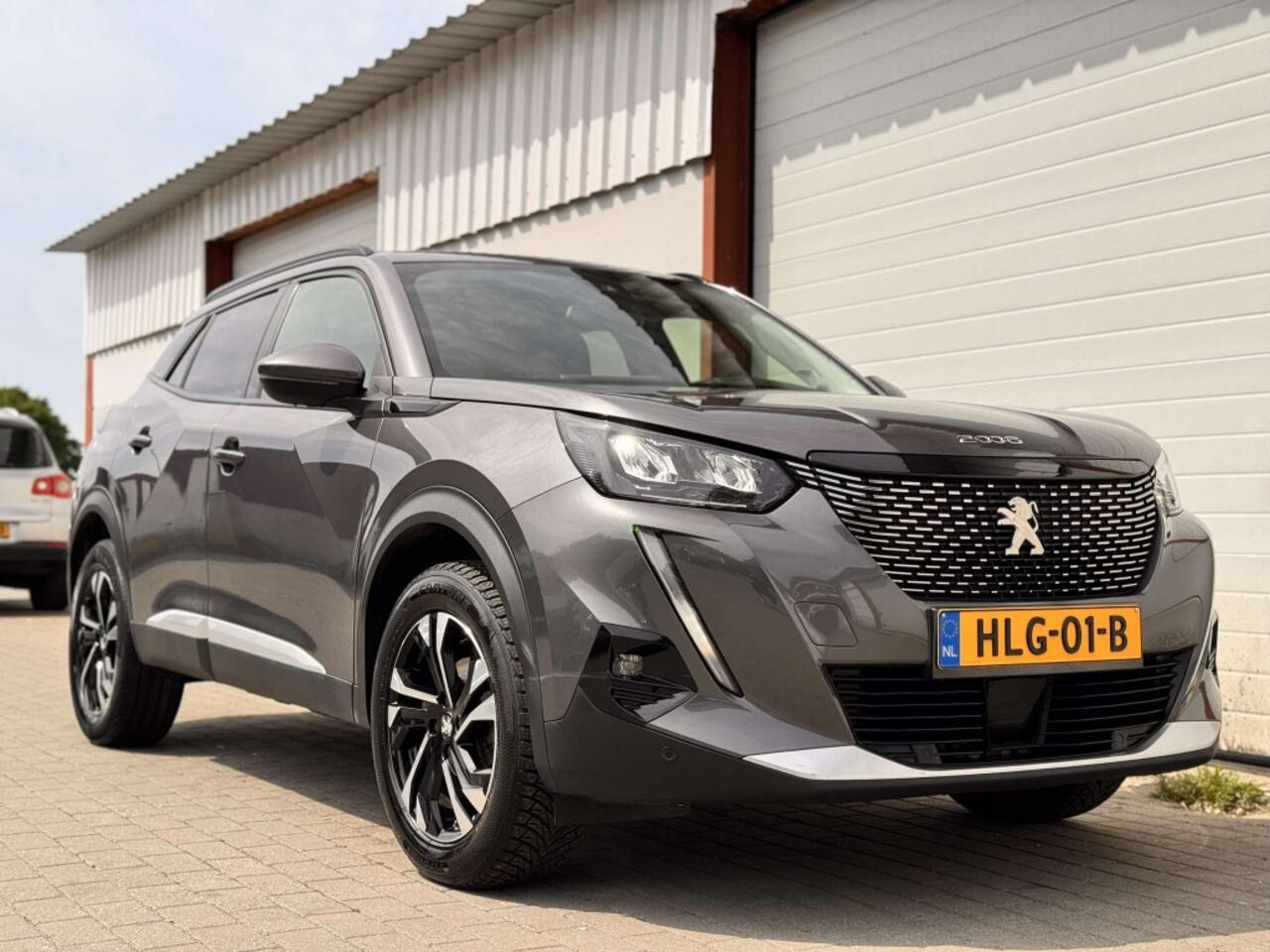 Peugeot 2008 1.2 PureTech Allure 131PK | Garantie