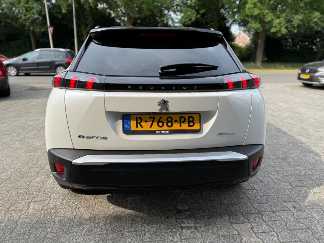 Peugeot 2008 EV GT-LINE BJ.2020 50 KWH