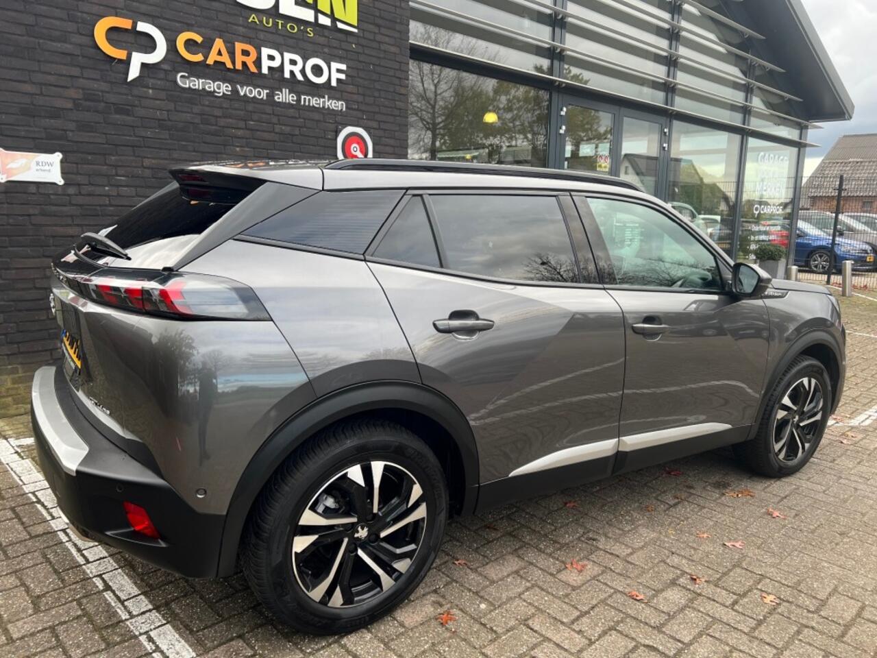 Peugeot 2008 1.2 PURETECH GT-LINE