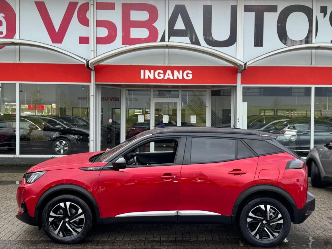 Peugeot 2008 1.2 TURBO AUT. 130PK GT-LINE LED NAVI CAMERA CARPLAY AIRCO LMV PDC