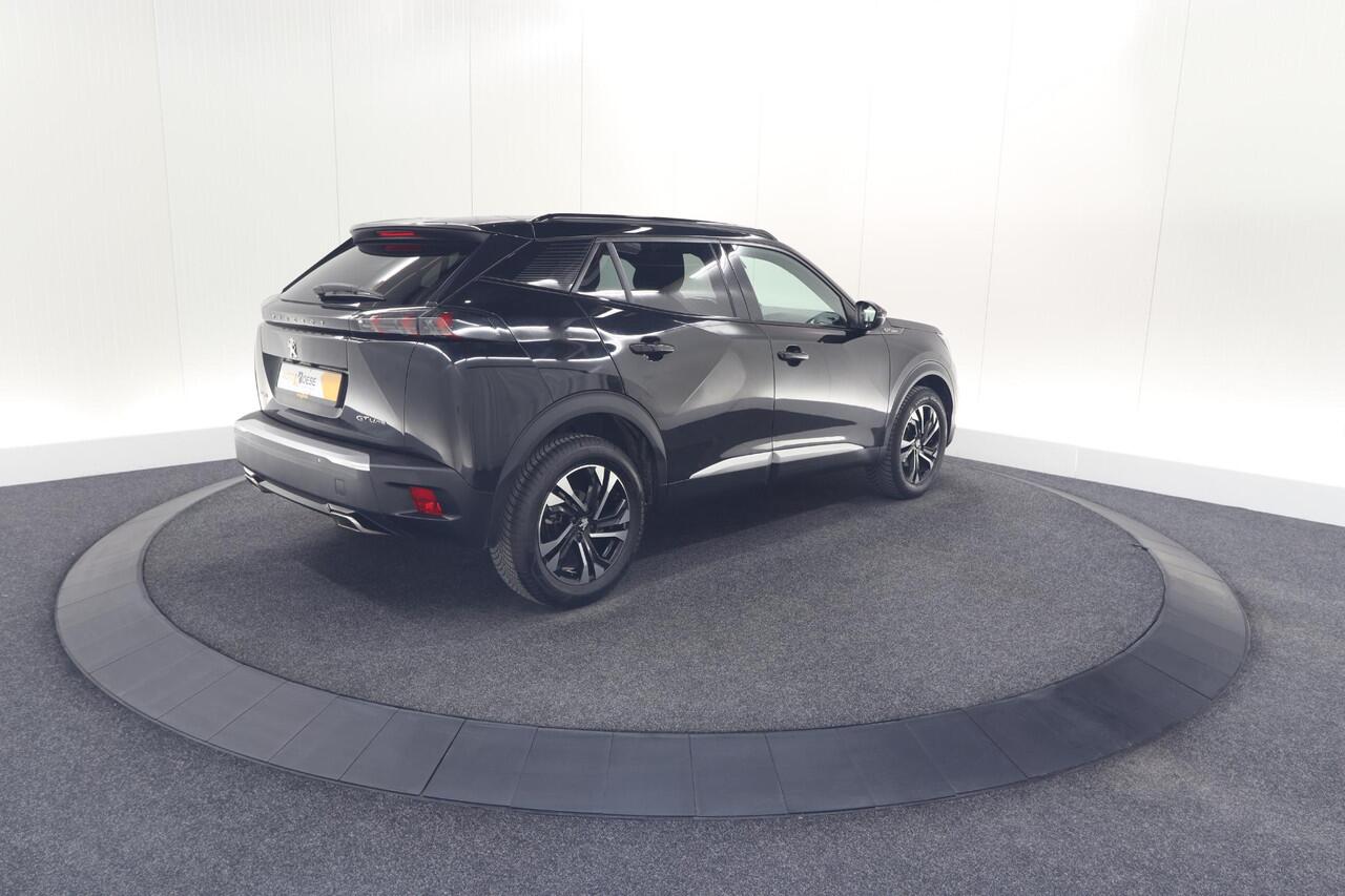 Peugeot 2008 PureTech 130 GT-Line | Camera | Adaptieve Cruise Control | Allseason Banden | Navigatie