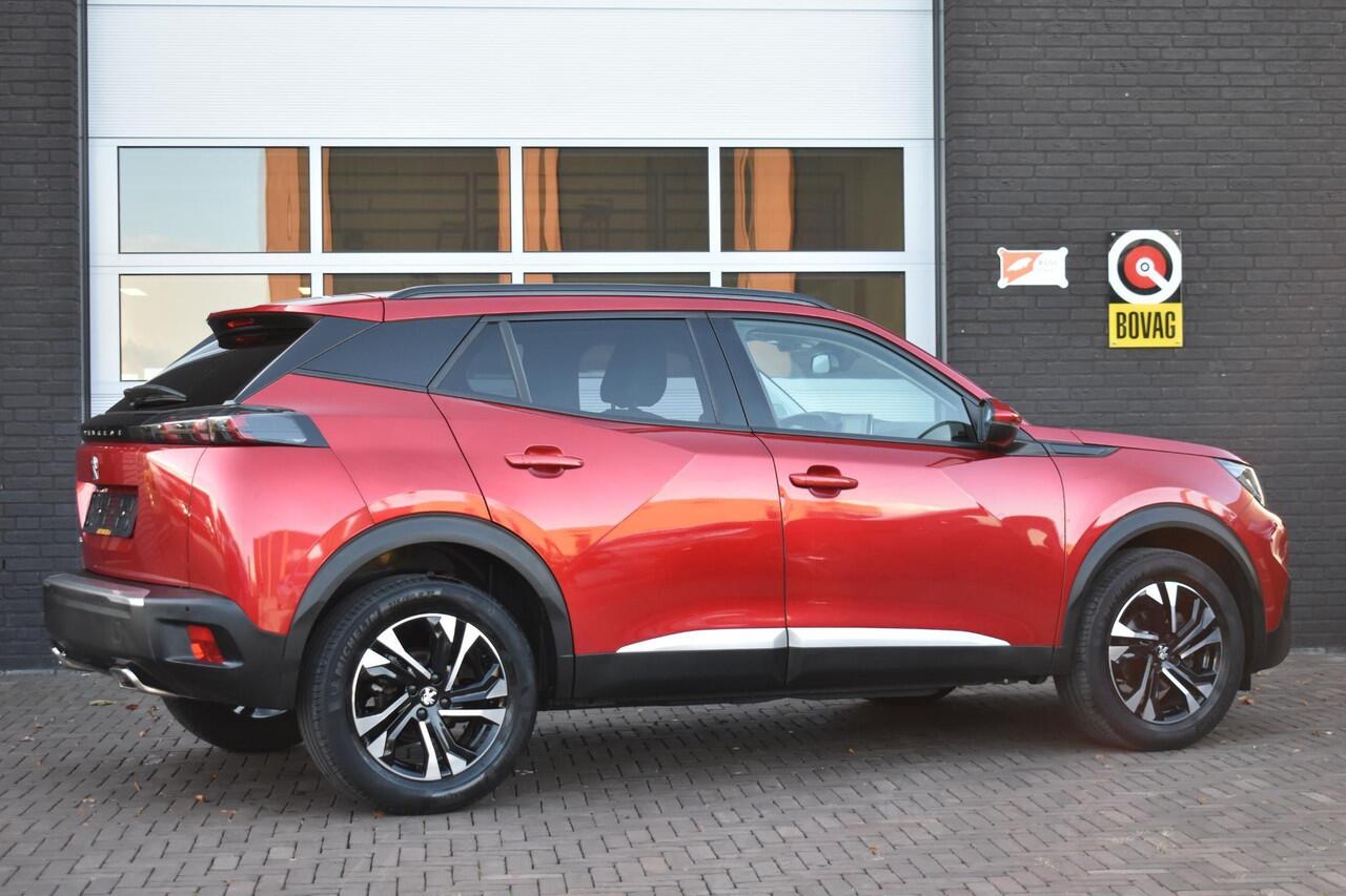 Peugeot 2008 1.2 PureTech 130PK Allure Pack | Carplay | Camera | 3D Dashb. | Stoelverw. | Incl. garantie