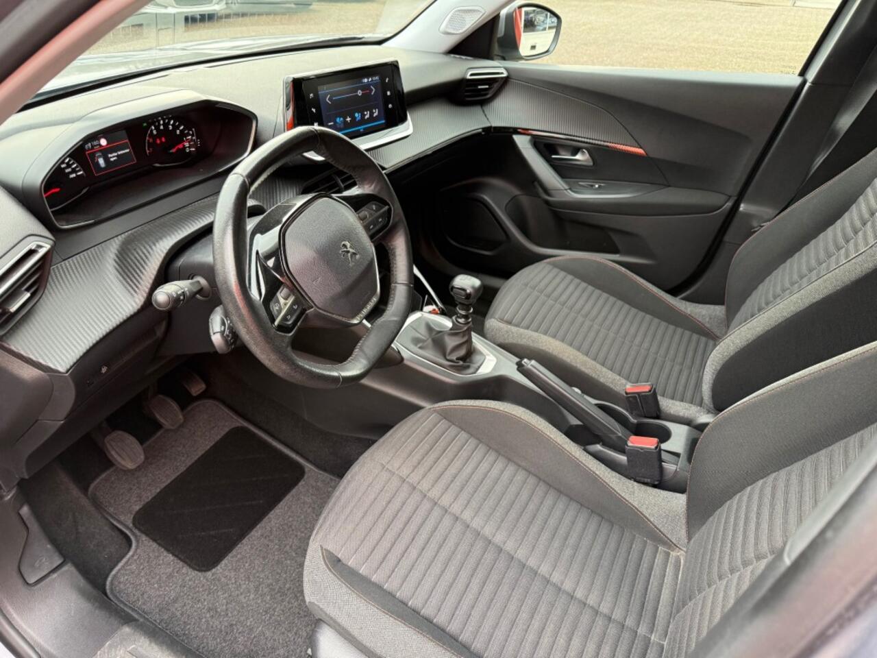 Peugeot 2008 1.2 PURE TECH BLUE LEASE ACTIVE SLECHTS 48.493 KM!!