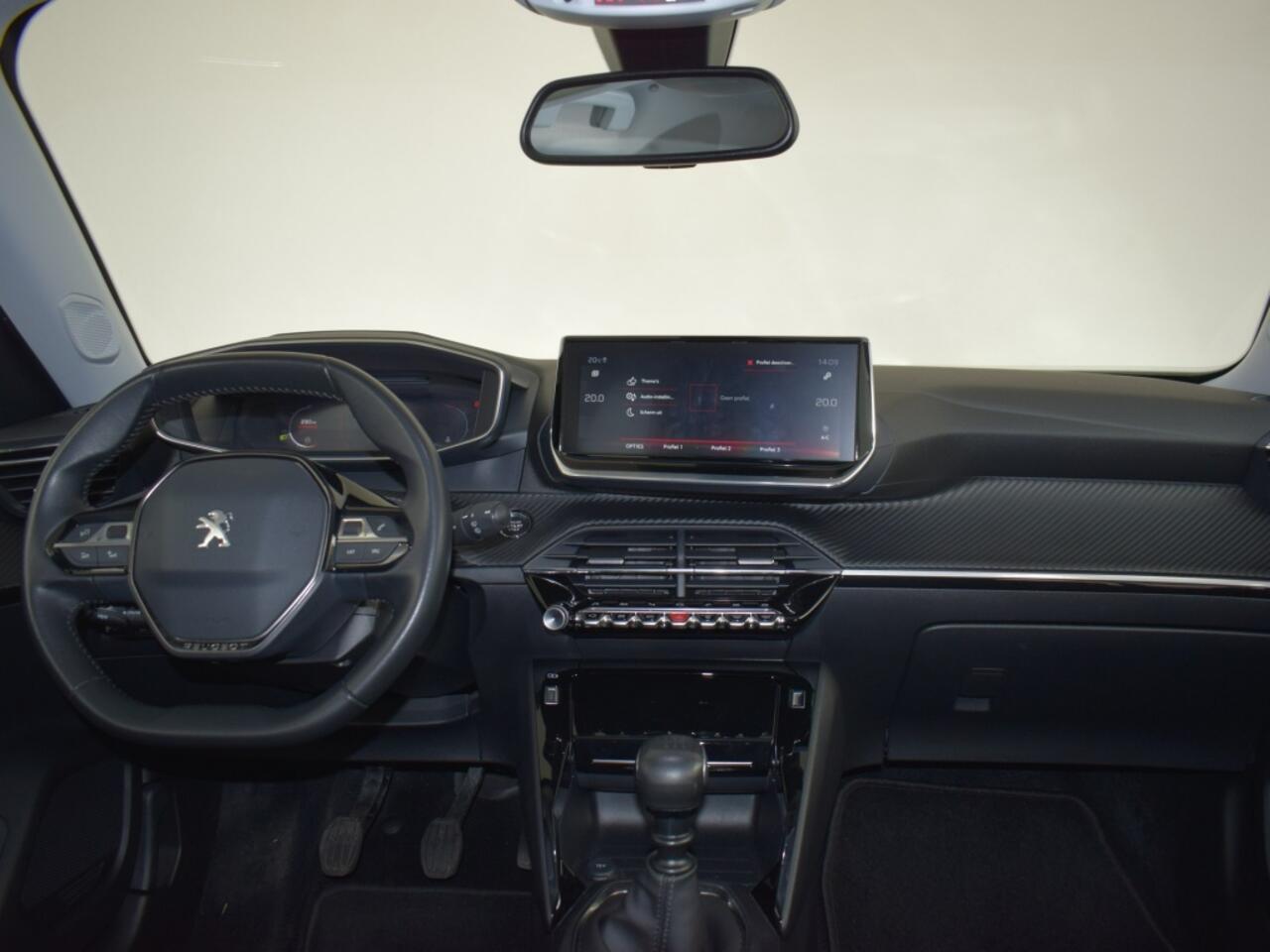 Peugeot 2008 1.2 PureTech Allure | Camera o Navigatie o CarPlay o LED