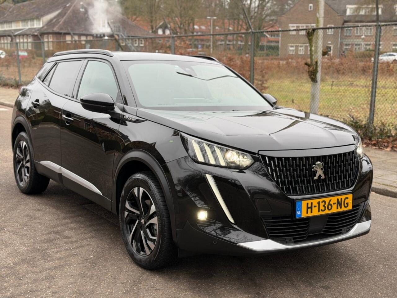 Peugeot 2008 1.2 Benzine GT-LINE - Nieuwe distributieriem !!