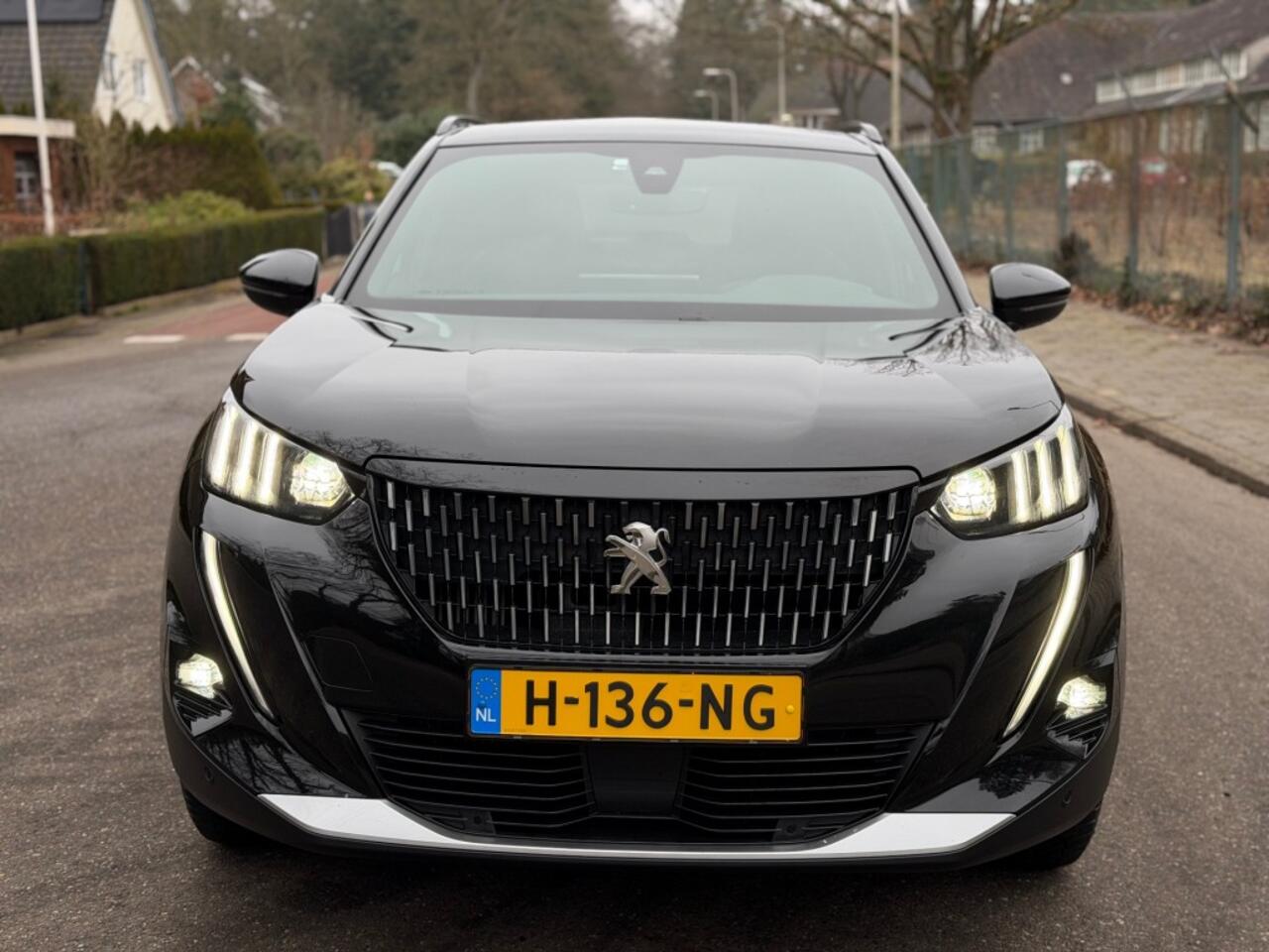 Peugeot 2008 1.2 Benzine GT-LINE - Nieuwe distributieriem !!