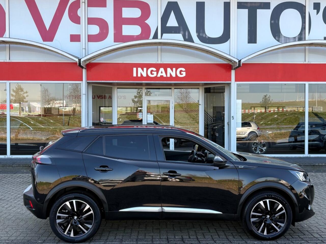 Peugeot 2008 1.2 PURETECH 155PK AUT. GT+ NAVI CAMERA CARPLAY STOELVERWARMING AIRCO LMV PDC