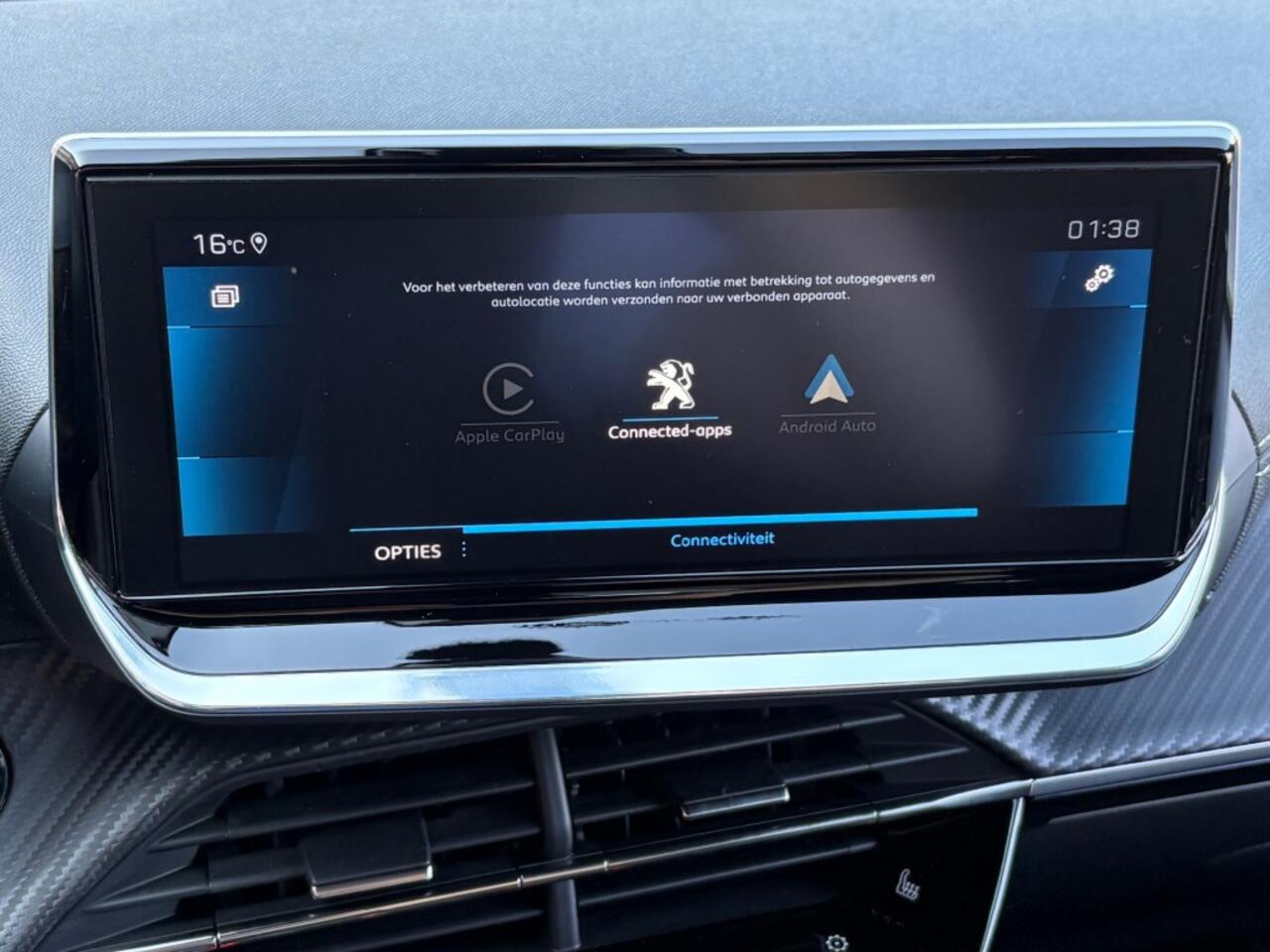 Peugeot 2008 1.2 PURETECH 155PK AUT. GT+ NAVI CAMERA CARPLAY STOELVERWARMING AIRCO LMV PDC