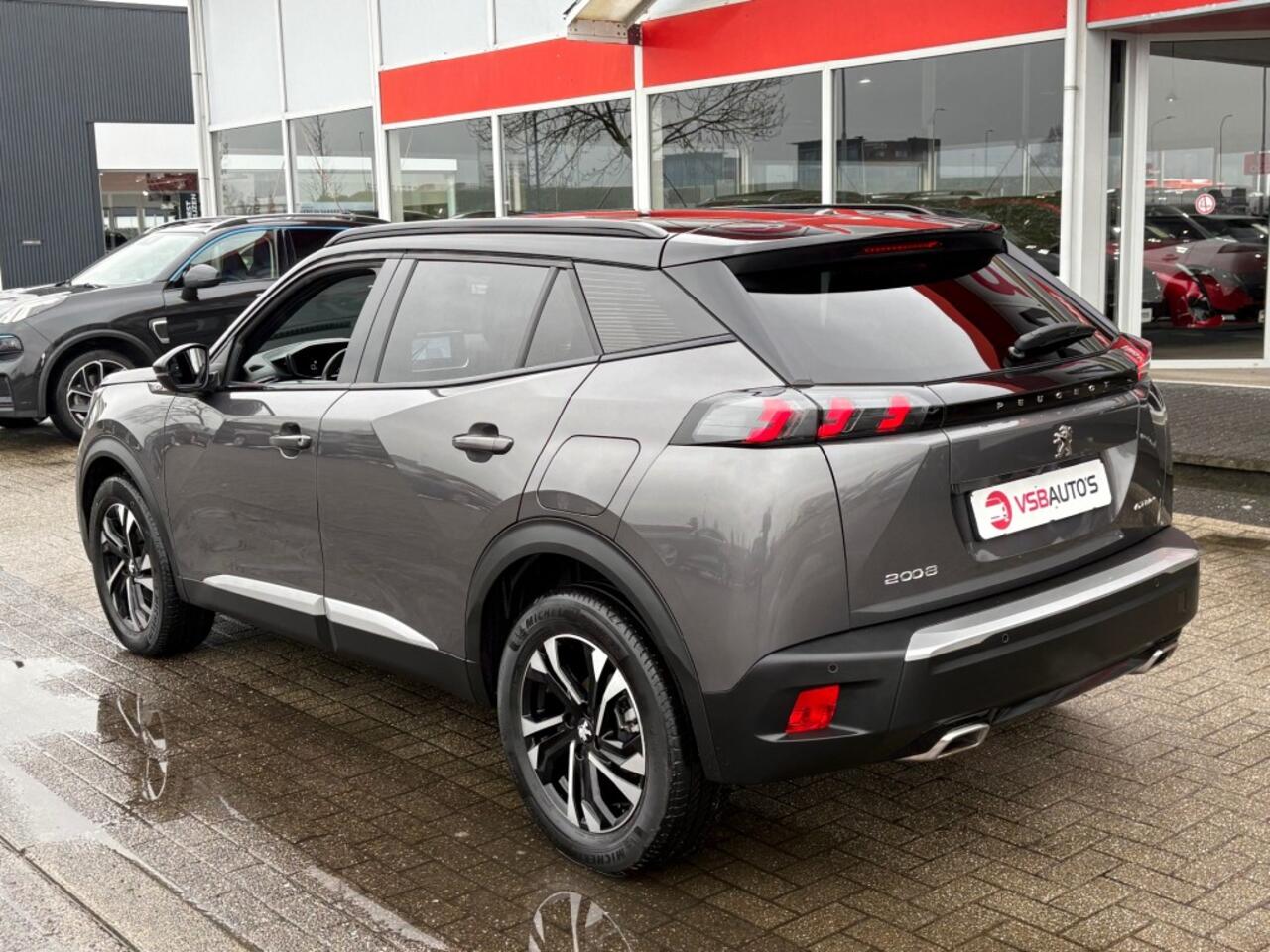 Peugeot 2008 1.2 PURETECH GT LINE AUT. 130PK LED NAVI CAMERA CARPLAY AIRCO