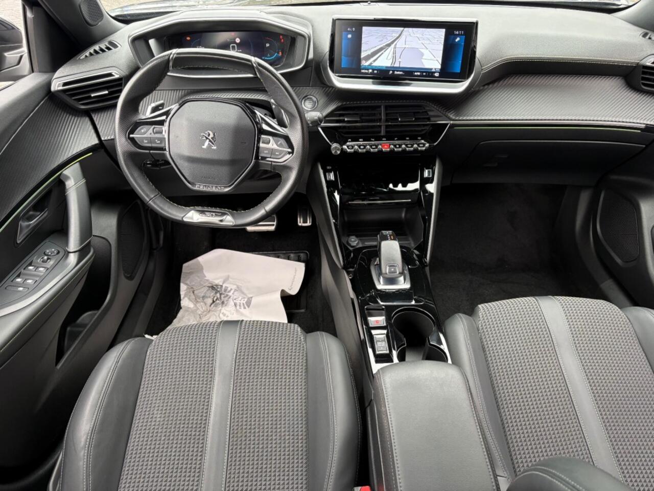 Peugeot 2008 1.2 PURETECH GT LINE AUT. 130PK LED NAVI CAMERA CARPLAY AIRCO