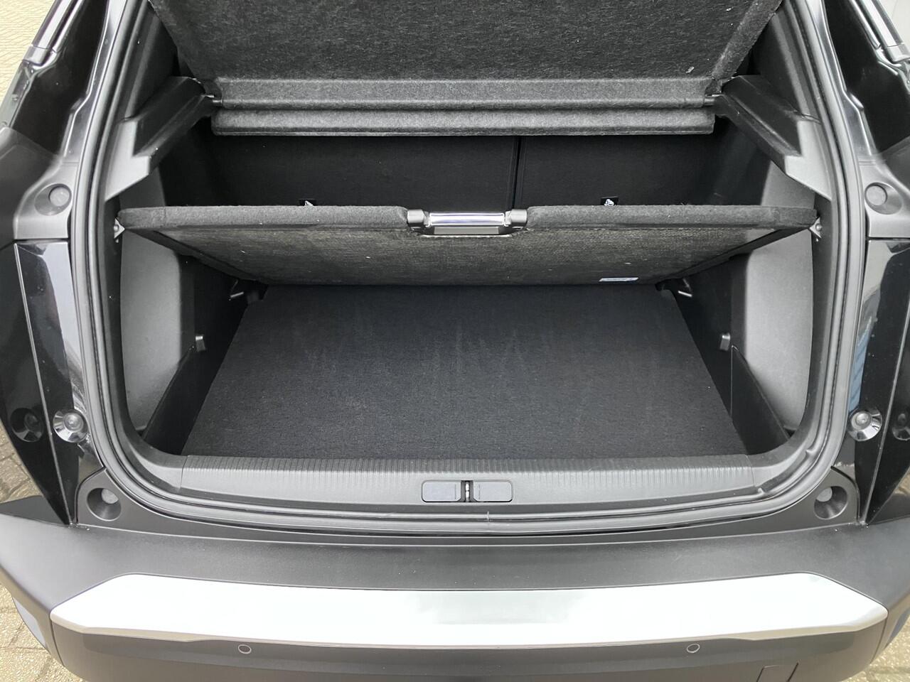 Peugeot 2008 1.2 Allure 130pk Airco Camera Trekhaak Stoelverw.