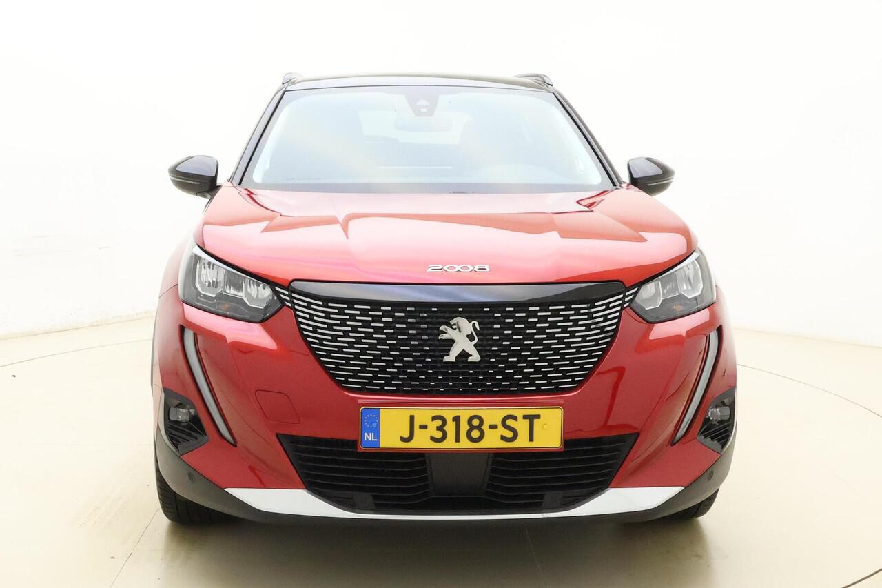 Peugeot 2008 1.2 PureTech GT-Line 3D-Cockpit l Stoelverwarming l Apple Carplay/Android Auto l Climate control l Cruise control l Keyless l DAB l Camera l PDC l Lichtmetalen velgen