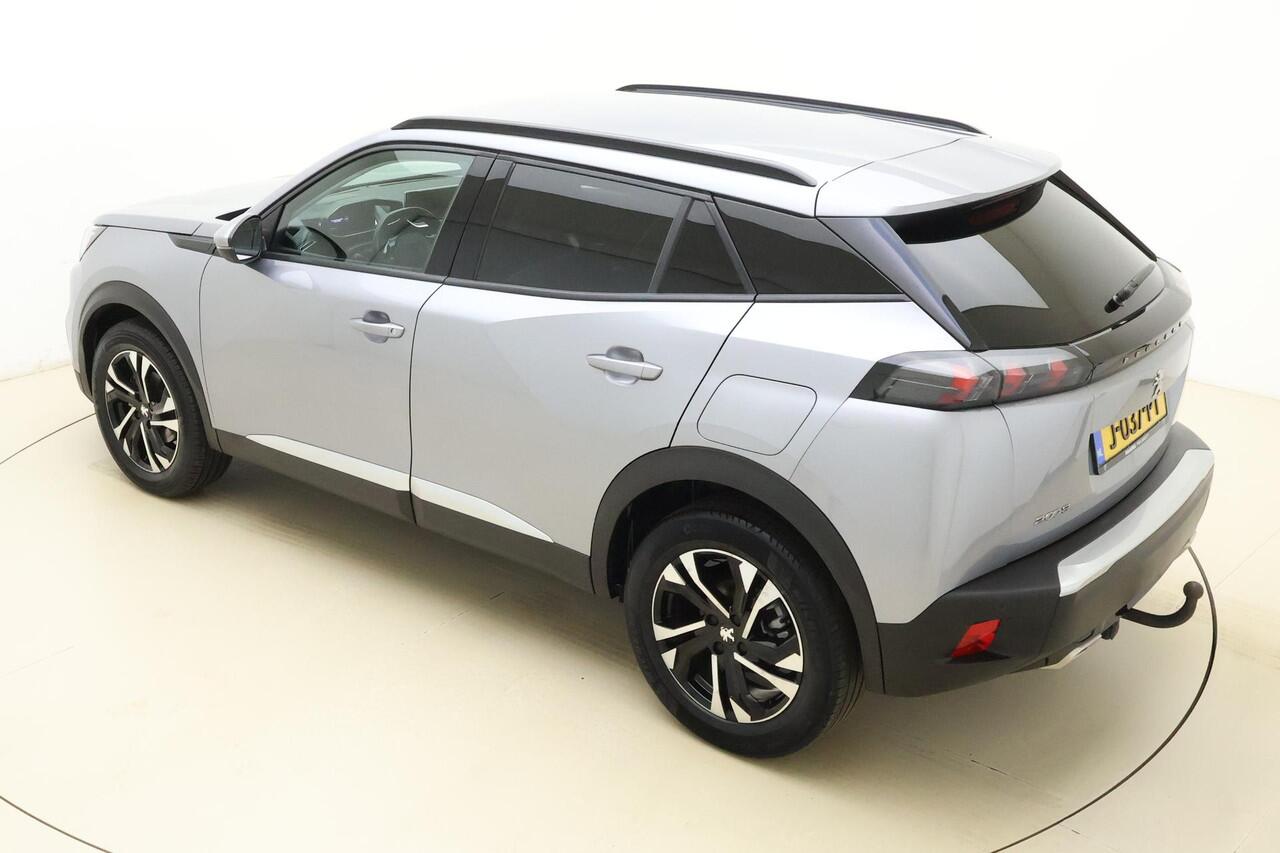 Peugeot 2008 1.2 PureTech Blue Lease Allure 130 PK | Handgeschakeld | Trekhaak | Navigatie | Climate Control | Airco | Cruise Control | Camera | Licht Metalen Velgen