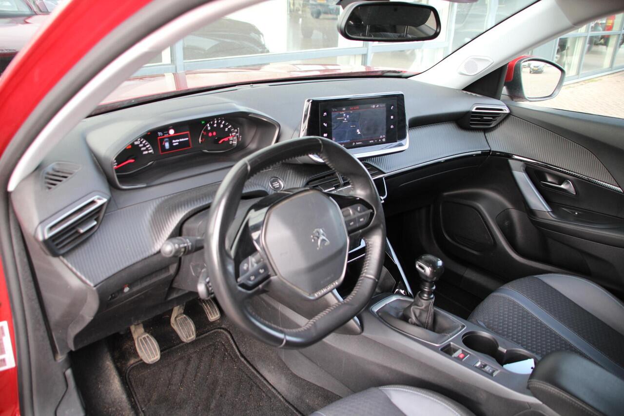 Peugeot 2008 1.2 PureTech 130pk Allure Airco Navi Carplay Keurig onderhouden