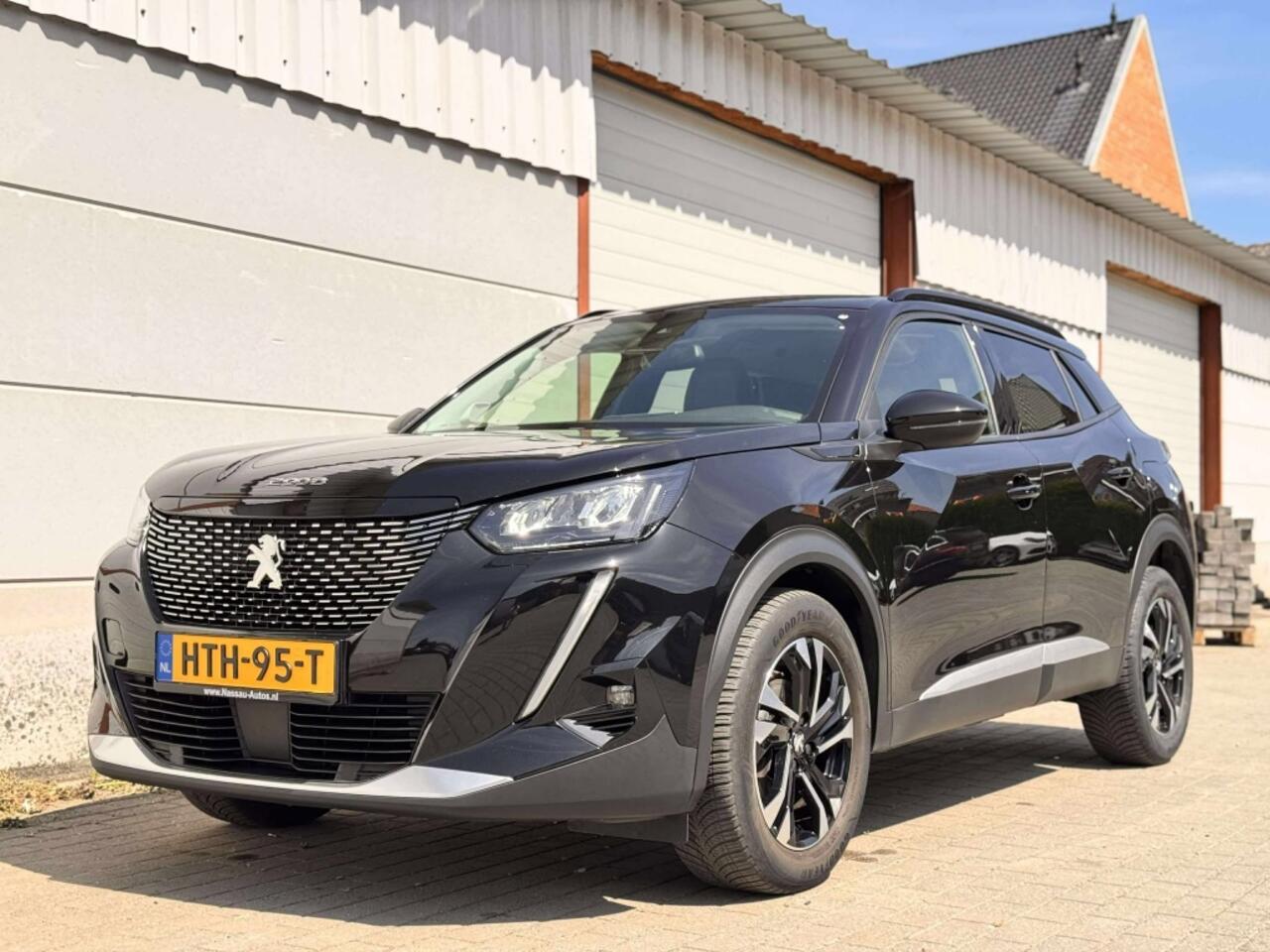 Peugeot 2008 1.2 PureTech Allure 101PK | Garantie