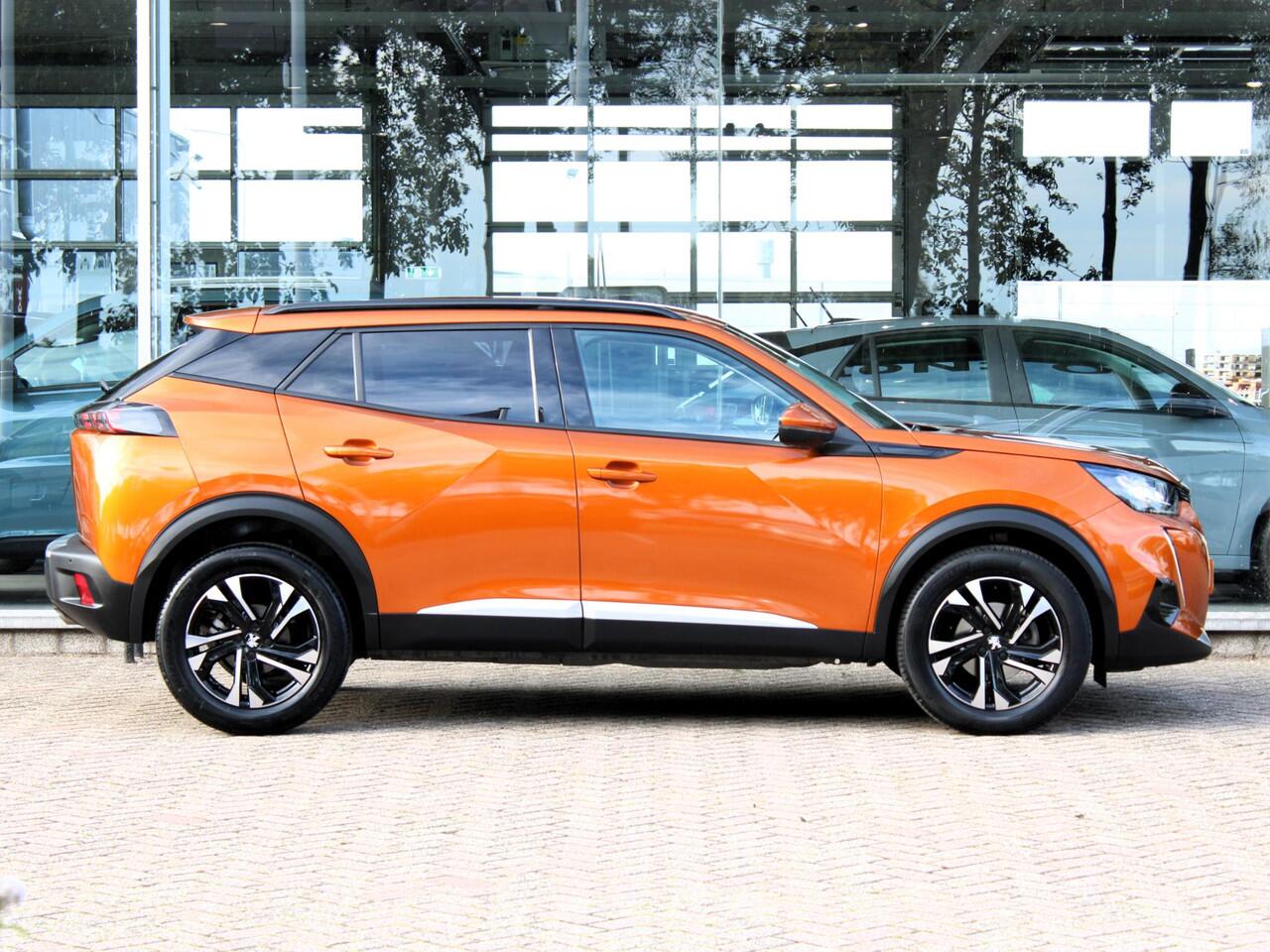 Peugeot 2008 1.2 PT Allure Pack | Camera / Climate / Navi