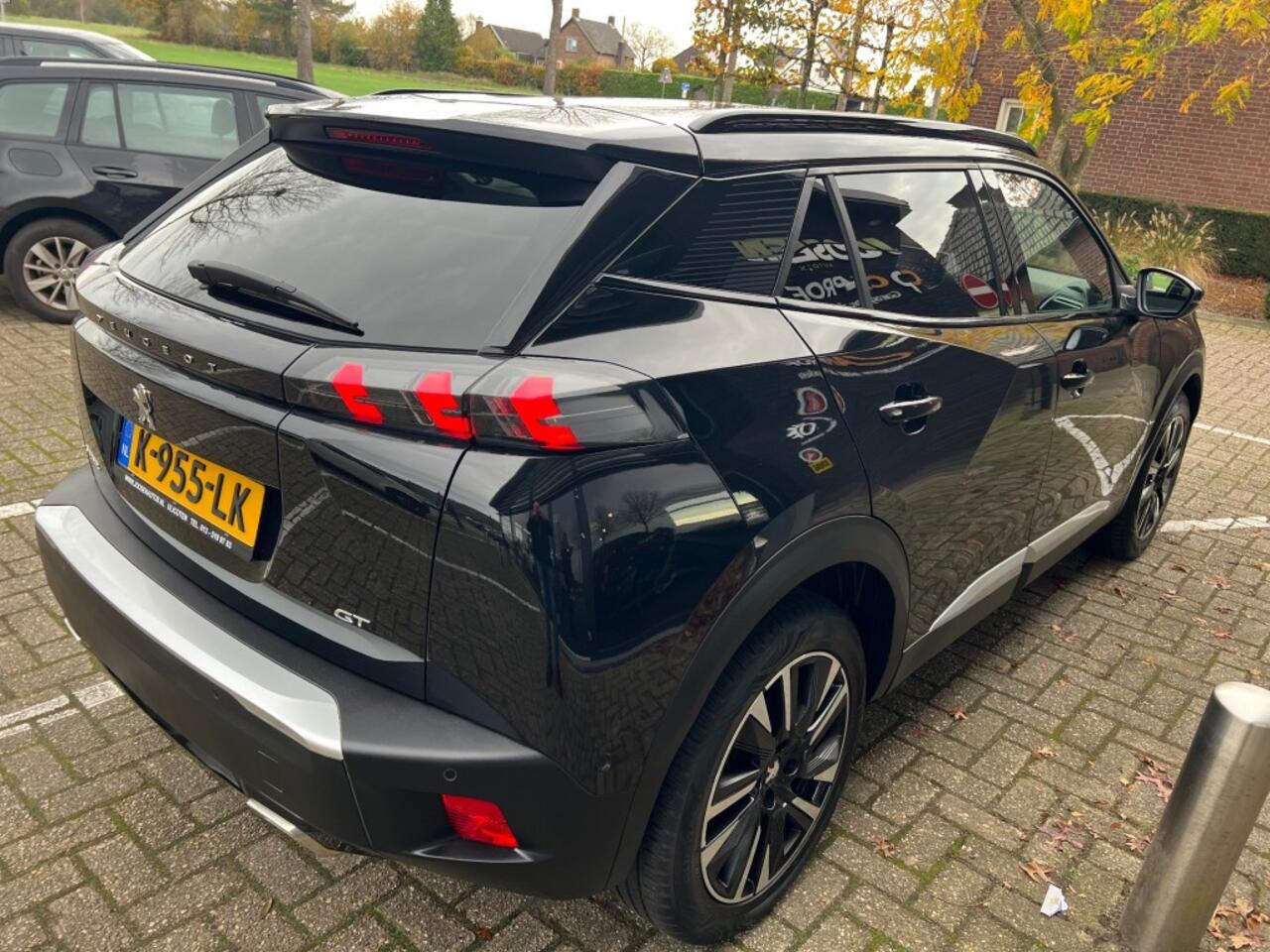 Peugeot 2008 1.2 PURETECH GT PACK