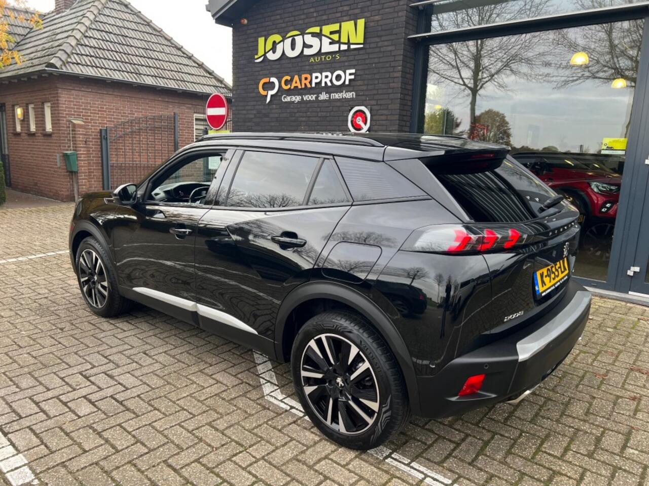 Peugeot 2008 1.2 PURETECH GT PACK