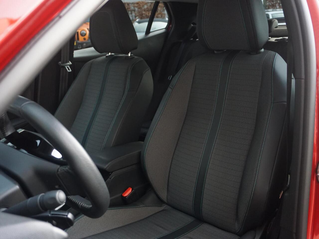 Peugeot 2008 1.2 PureTech Allure Trekhaak