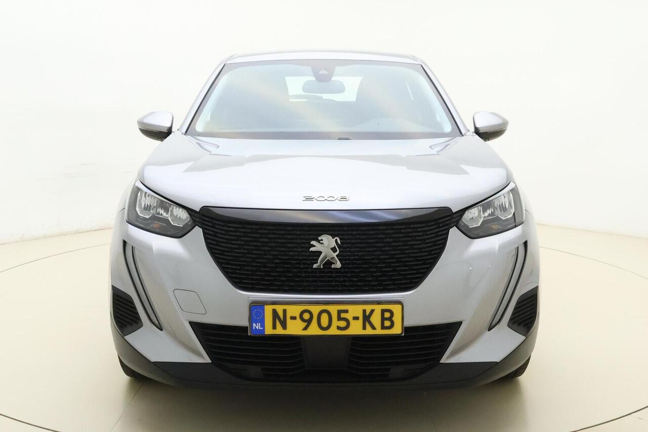 Peugeot 2008 1.2 PureTech Active Pack 100 PK | Handgeschakeld | Trekhaak | Navigatie | Climate Control | Bluetooth | Cruise Control | Licht Metalen Velgen | Stuurwielbediening | 1e eigenaar